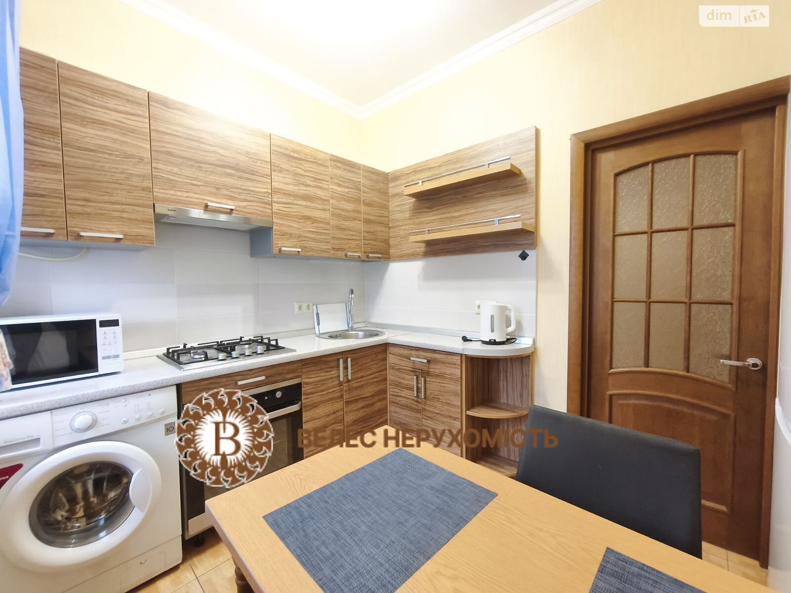 Продажа двухкомнатной квартиры в Киеве, на просп. Берестейский 9/47, район Шулявка фото 1