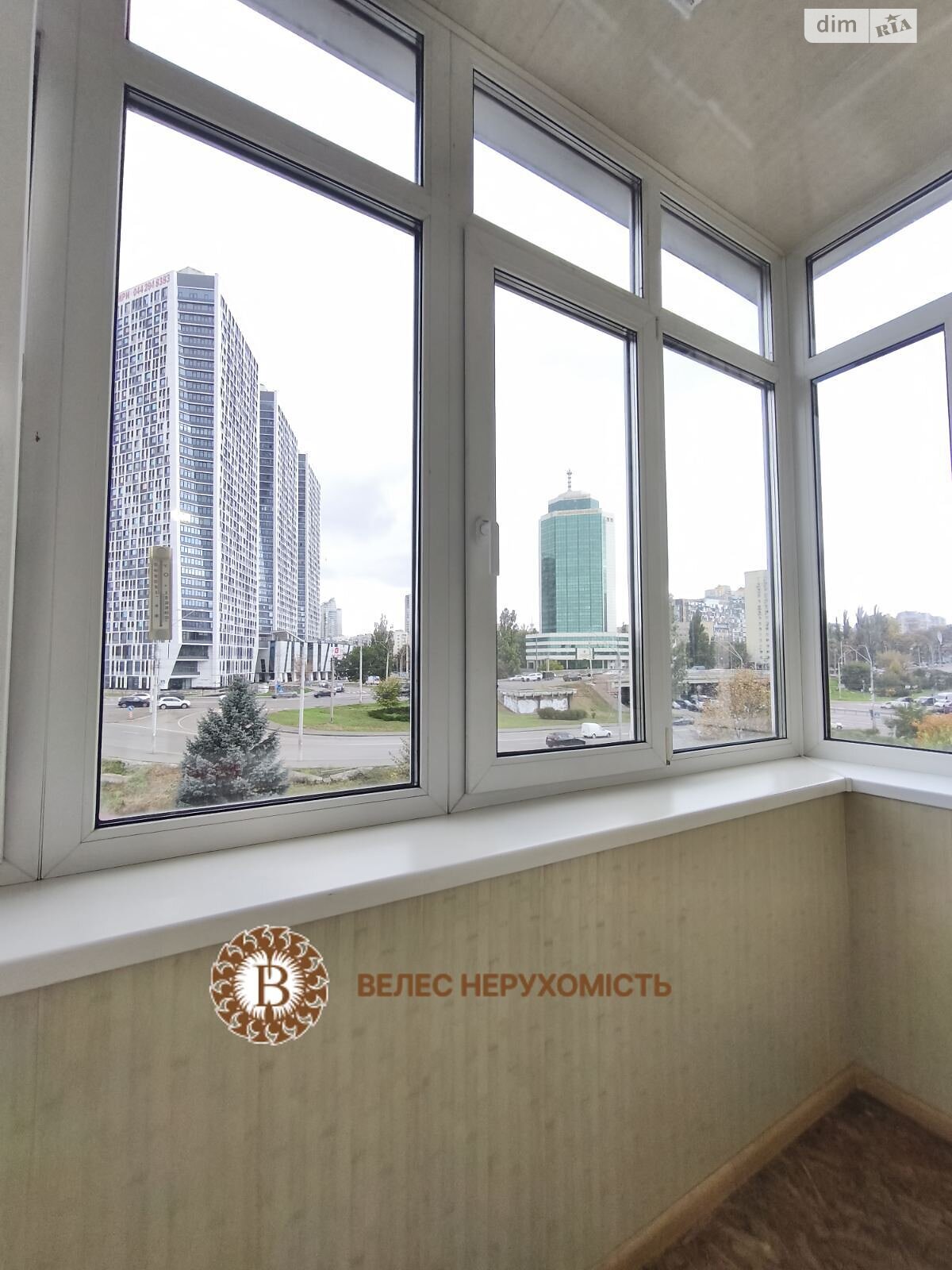 Продажа двухкомнатной квартиры в Киеве, на просп. Берестейский 9/47, район Шулявка фото 1