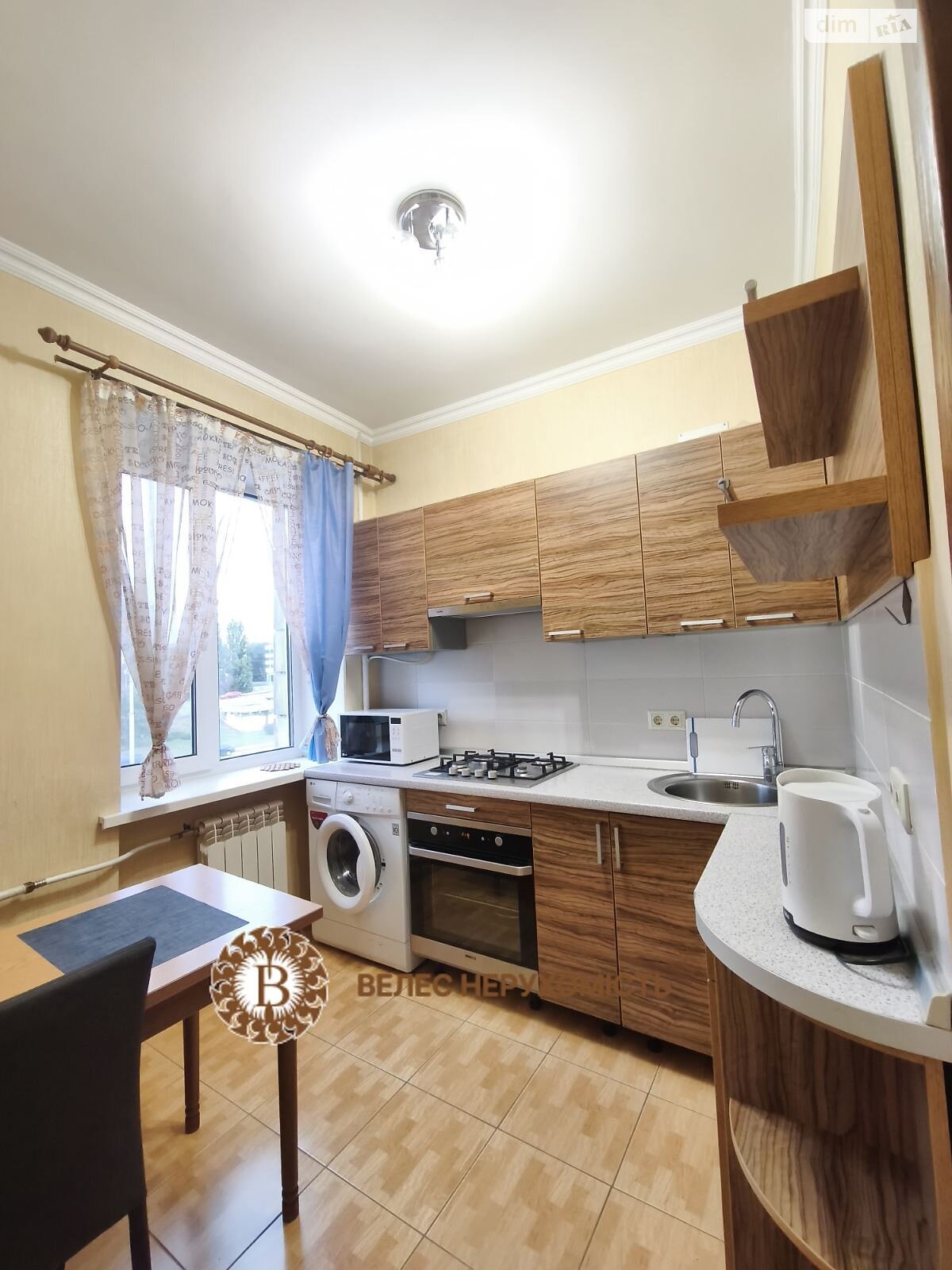 Продажа двухкомнатной квартиры в Киеве, на просп. Берестейский 9/47, район Шулявка фото 1