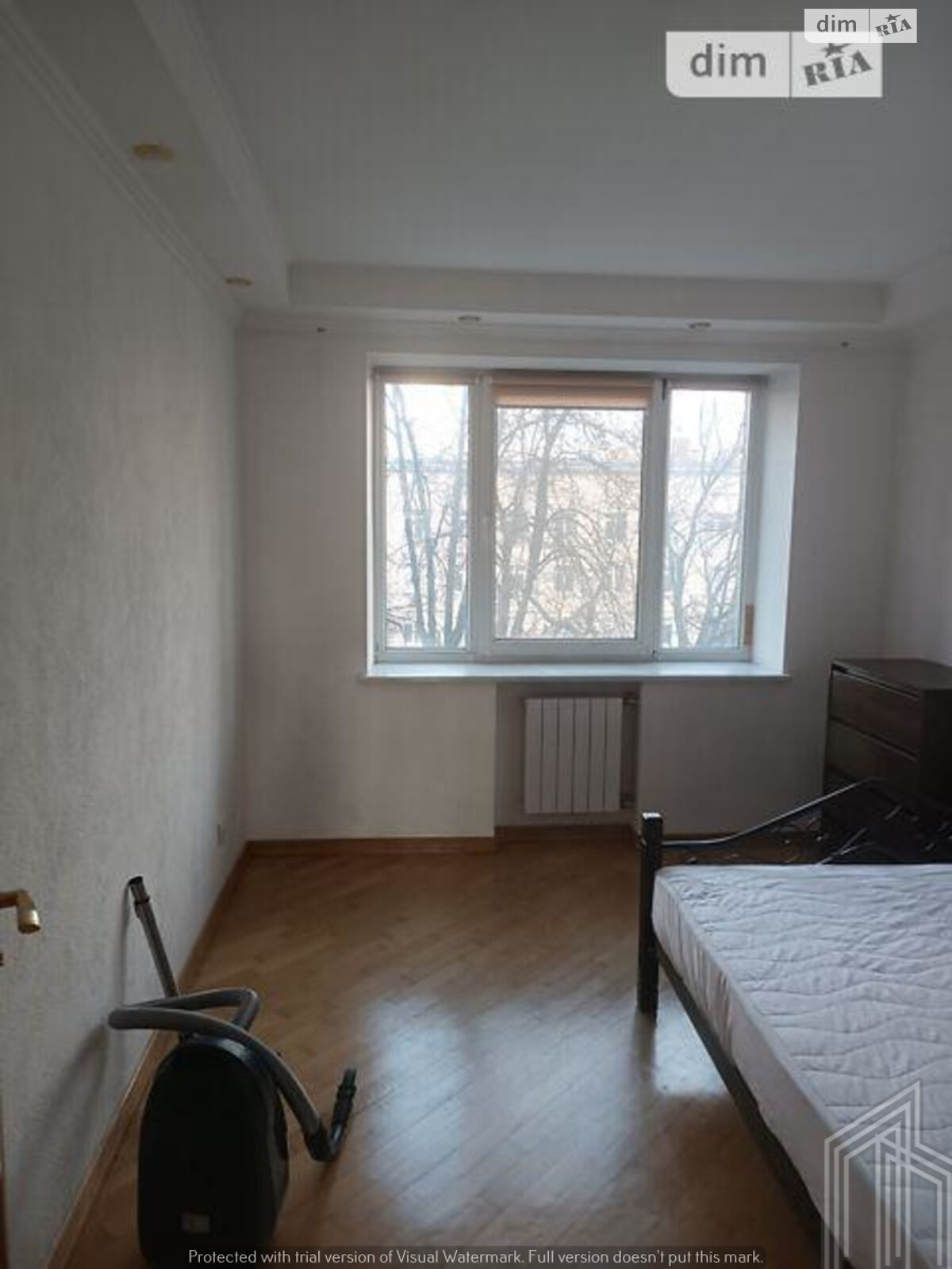 Продажа трехкомнатной квартиры в Киеве, на просп. Берестейский 18, район Шулявка фото 1