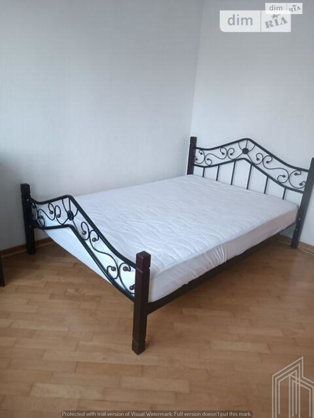 Продажа трехкомнатной квартиры в Киеве, на просп. Берестейский 18, район Шулявка фото 1