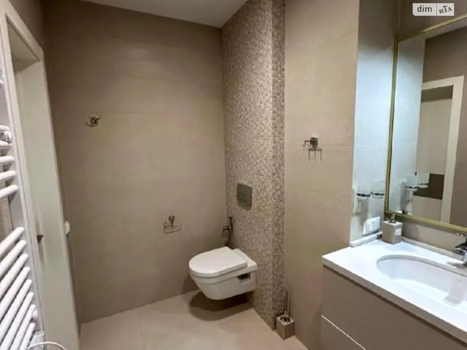 Продажа трехкомнатной квартиры в Киеве, на просп. Берестейский 5В, район Шулявка фото 1