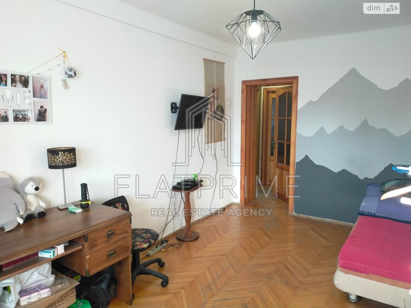 Продажа трехкомнатной квартиры в Киеве, на просп. Берестейский 22, кв. 155, район Шулявка фото 1