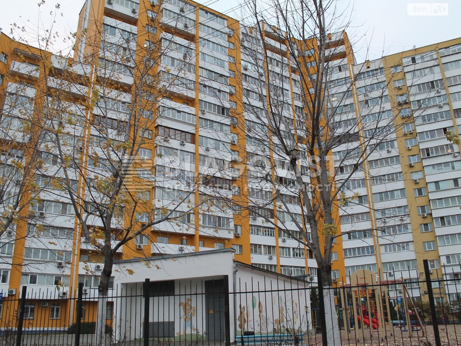 Продаж чотирикімнатної квартири в Києві, на вул. Борщагівська 145, район Шулявка фото 1 Продаж чотирикімнатної квартири в Києві, на вул. Борщагівська 145, район Шулявка фото 1