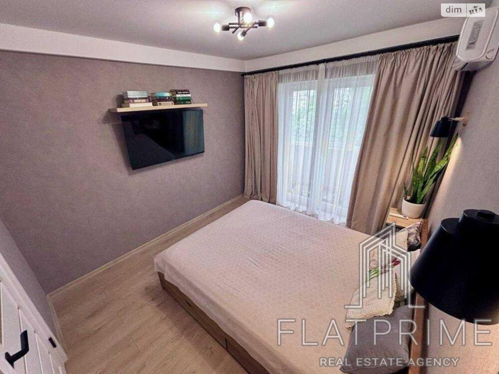 Продажа трехкомнатной квартиры в Киеве, на ул. Борщаговская 16, район Шулявка фото 1 Продажа трехкомнатной квартиры в Киеве, на ул. Борщаговская 16, район Шулявка фото 1