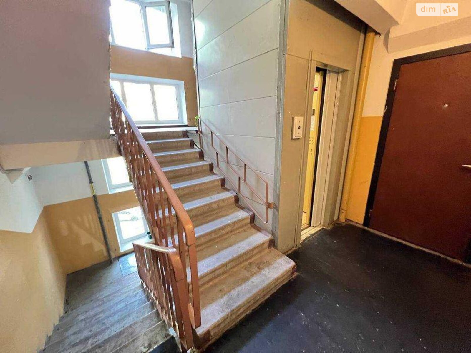 Продажа двухкомнатной квартиры в Киеве, на ул. Борщаговская 14А, район Шулявка фото 1 Продажа двухкомнатной квартиры в Киеве, на ул. Борщаговская 14А, район Шулявка фото 1