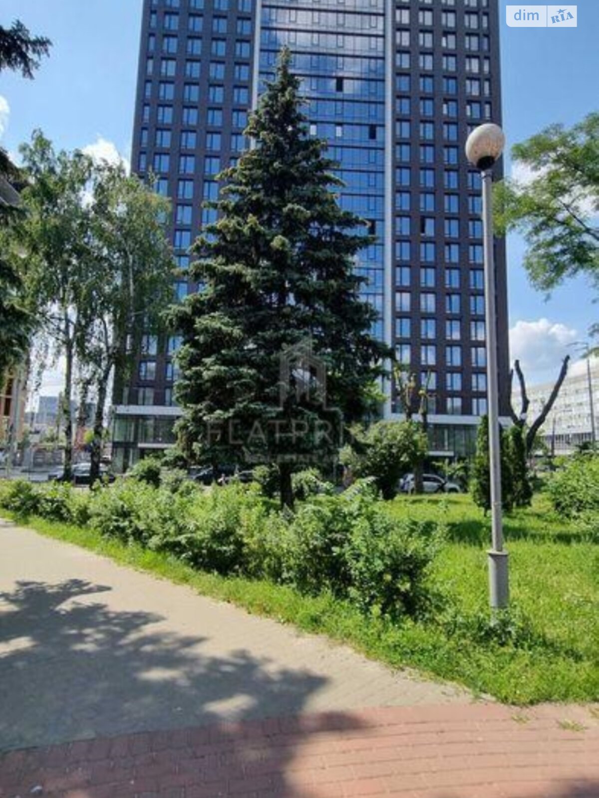 Продажа трехкомнатной квартиры в Киеве, на ул. Дегтяревская 17 корпус 1, район Шулявка фото 1 Продажа трехкомнатной квартиры в Киеве, на ул. Дегтяревская 17 корпус 1, район Шулявка фото 1