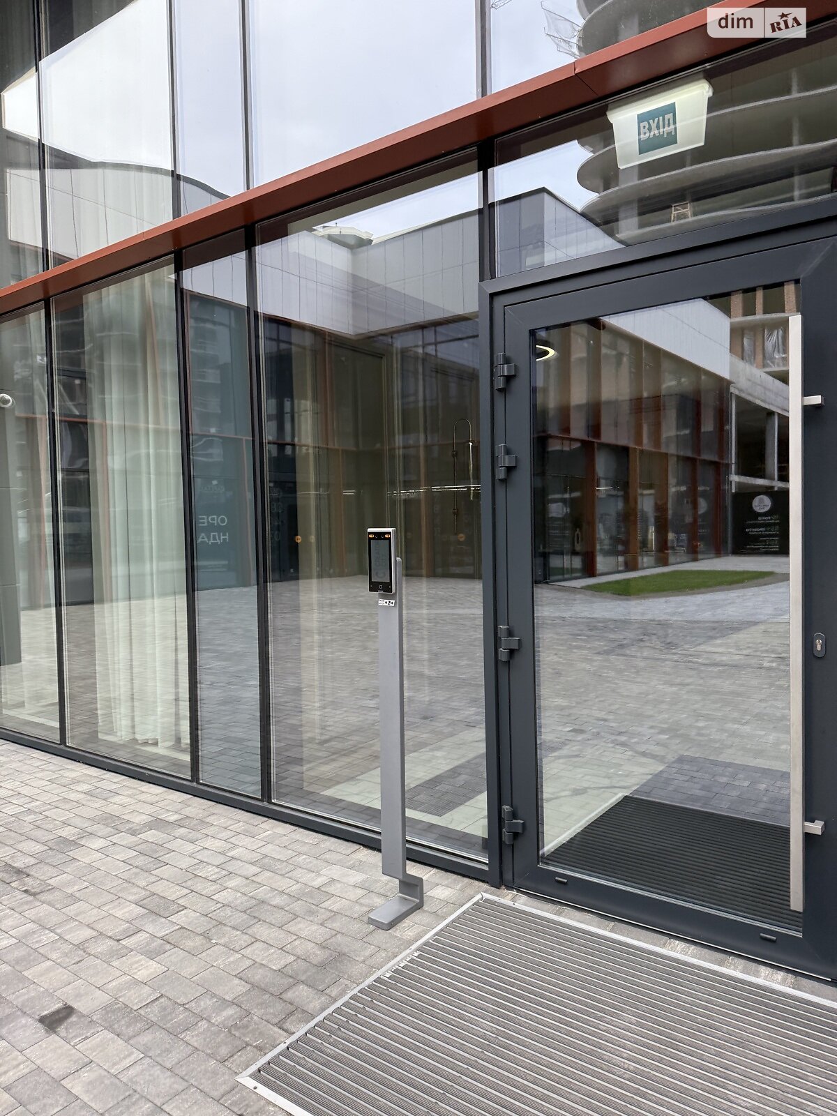 Продажа однокомнатной квартиры в Киеве, на ул. Дегтяревская 17 корпус 1, район Шулявка фото 1 Продажа однокомнатной квартиры в Киеве, на ул. Дегтяревская 17 корпус 1, район Шулявка фото 1