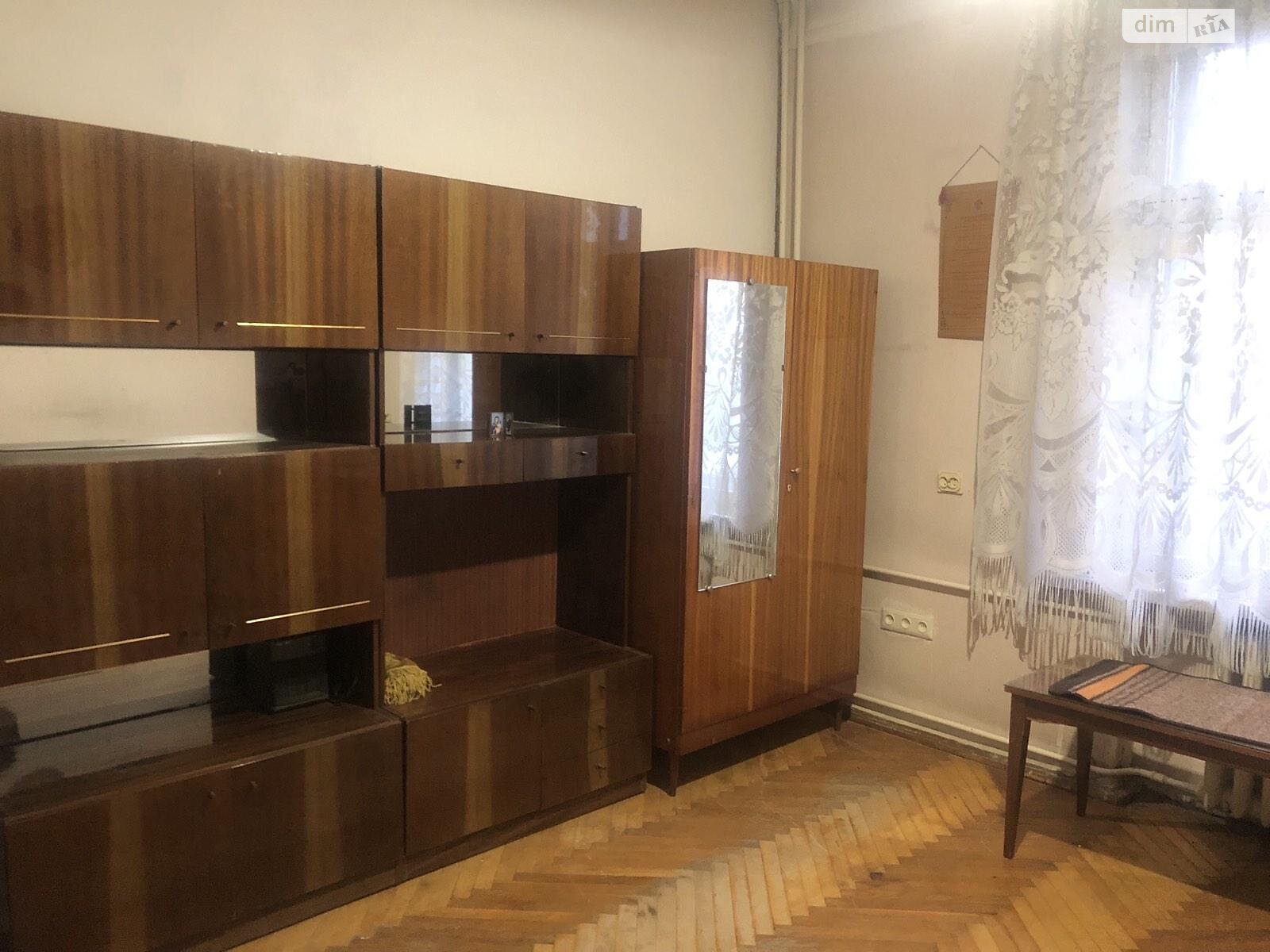 Продажа трехкомнатной квартиры в Киеве, на ул. Гарматная 33, район Шулявка фото 1