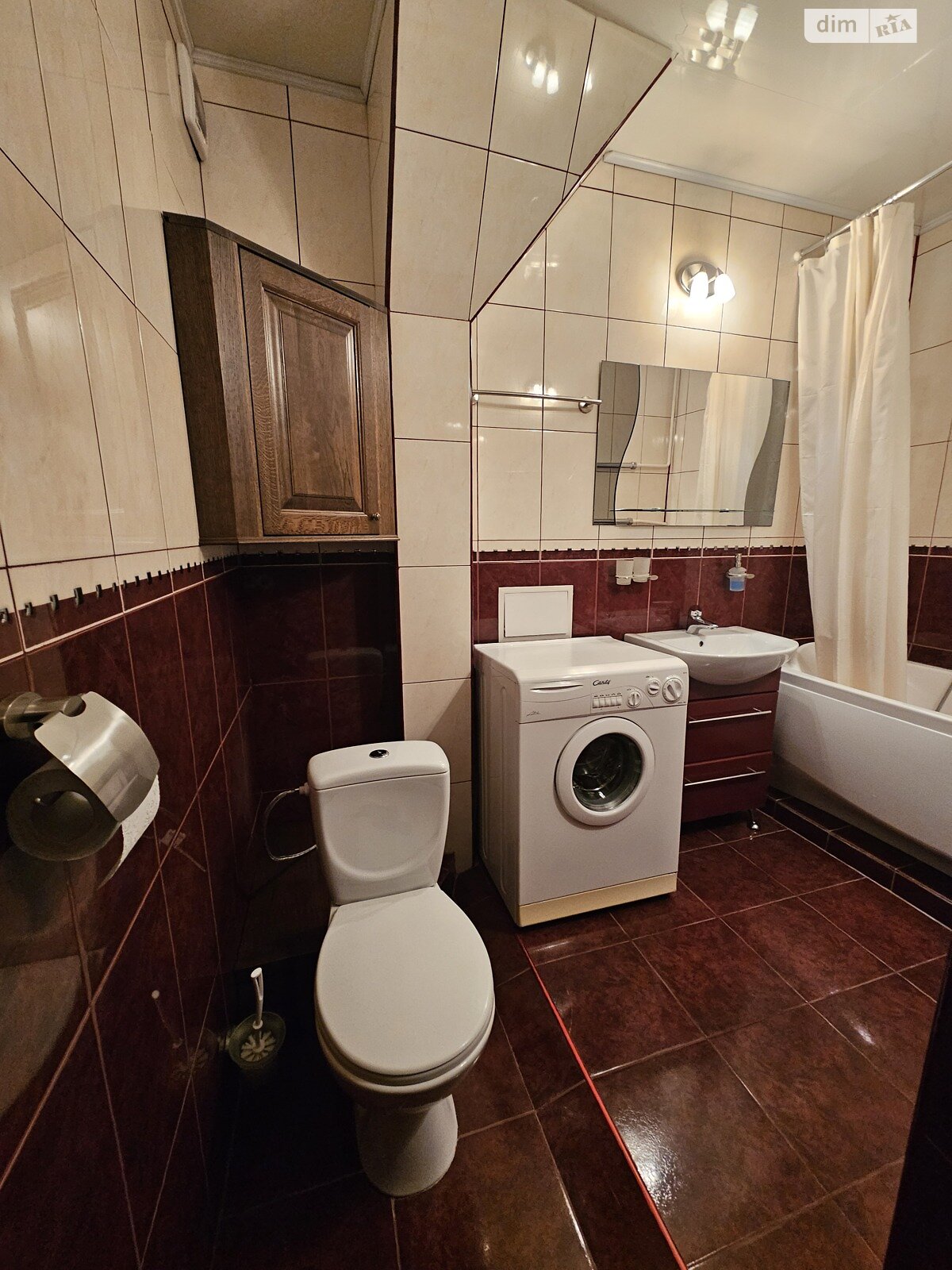 Продаж двокімнатної квартири в Києві, на вул. Гарматна 33/1, район Солом'янський фото 1 Продаж двокімнатної квартири в Києві, на вул. Гарматна 33/1, район Солом'янський фото 1