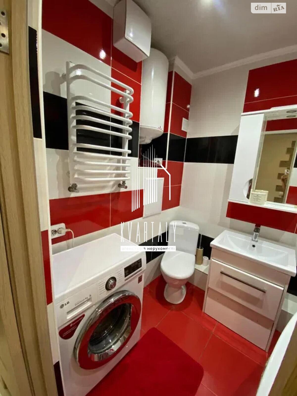 Продаж двокімнатної квартири в Києві, на вул. Гарматна 31А, район Шулявка фото 1 Продаж двокімнатної квартири в Києві, на вул. Гарматна 31А, район Шулявка фото 1