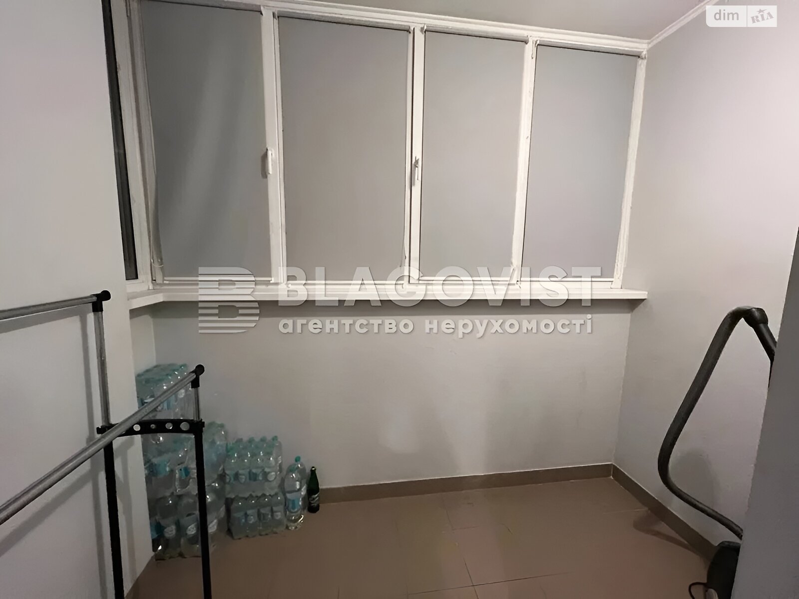 Продаж однокімнатної квартири в Києві, на вул. Казармена 6Г, район Шулявка фото 1 Продаж однокімнатної квартири в Києві, на вул. Казармена 6Г, район Шулявка фото 1