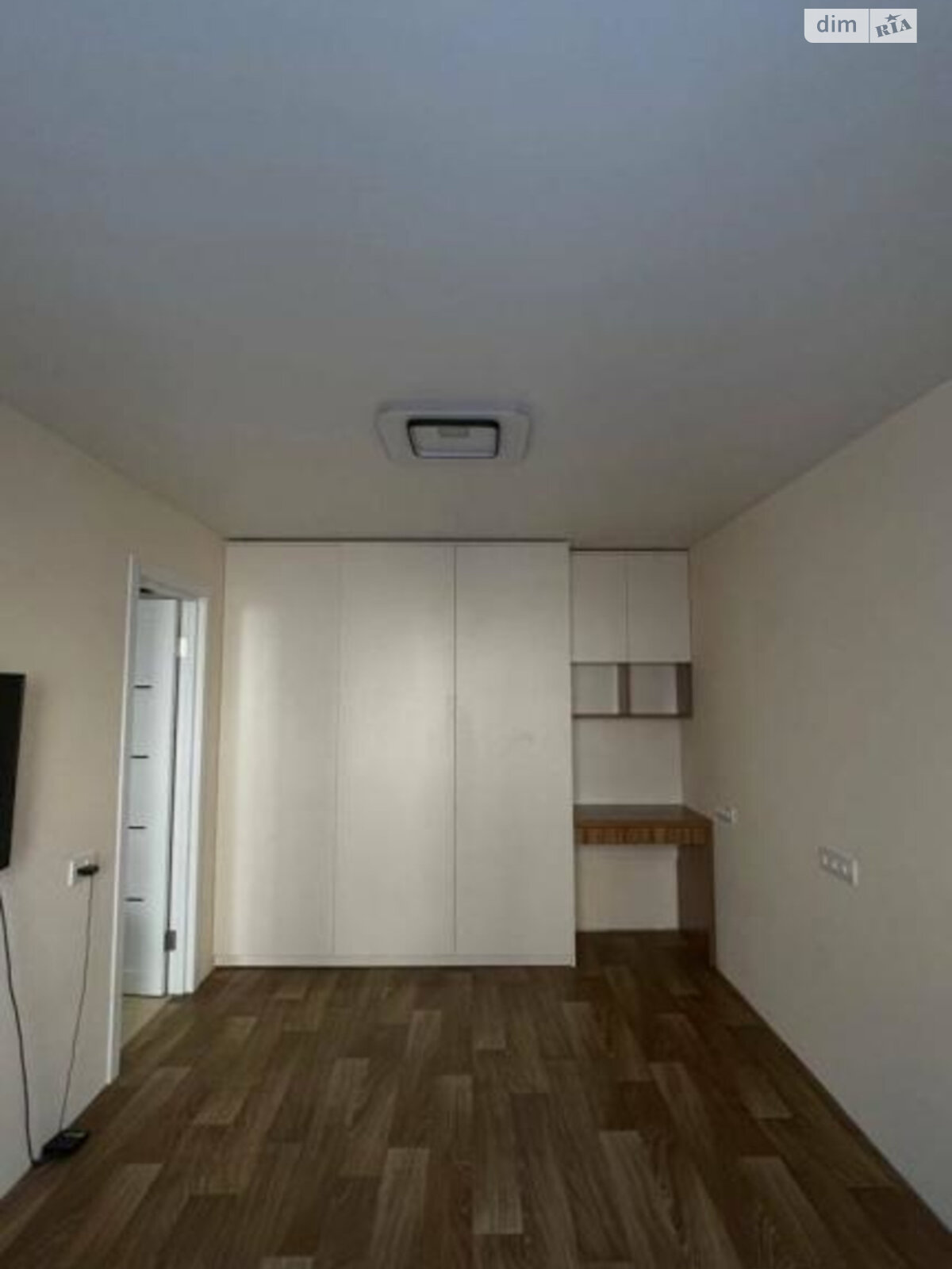 Продажа однокомнатной квартиры в Киеве, на ул. Казарменна 4Б, район Шулявка фото 1 Продажа однокомнатной квартиры в Киеве, на ул. Казарменна 4Б, район Шулявка фото 1