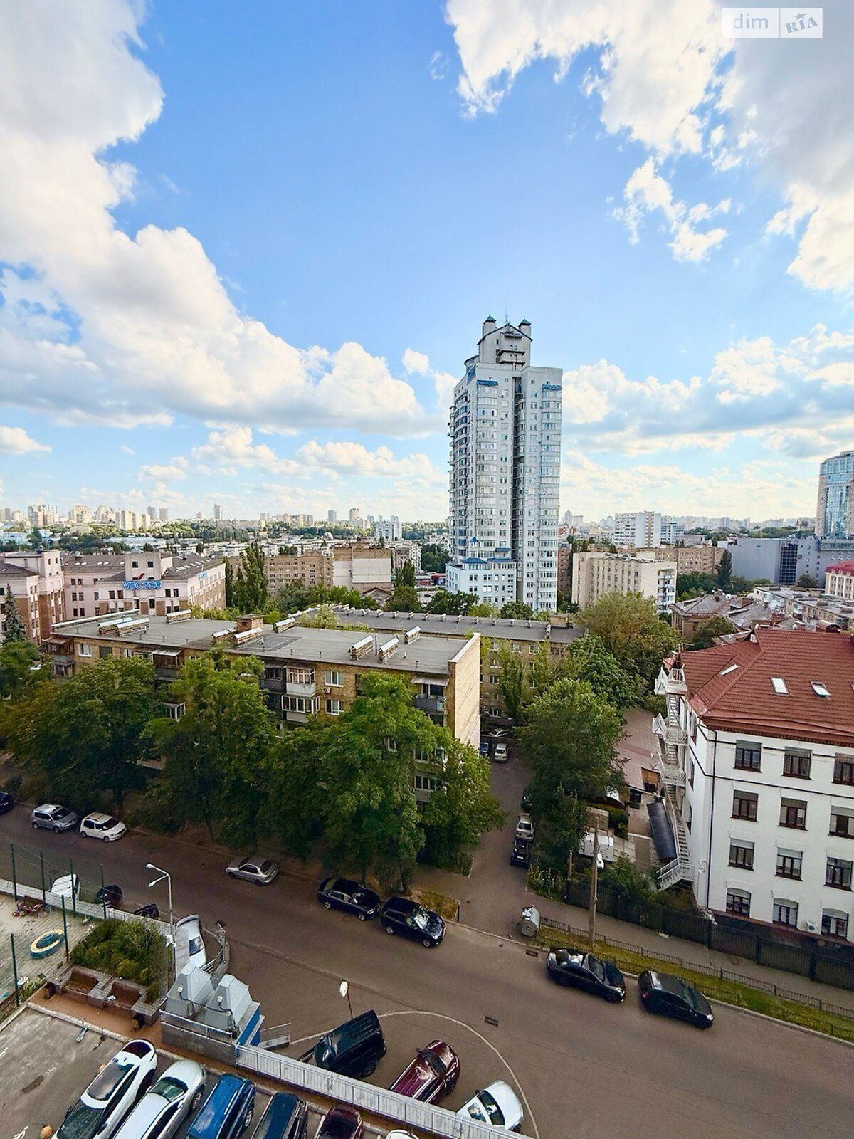 Продажа однокомнатной квартиры в Киеве, на ул. Кирилло-Мефодиевская 2, район Шулявка фото 1 Продажа однокомнатной квартиры в Киеве, на ул. Кирилло-Мефодиевская 2, район Шулявка фото 1