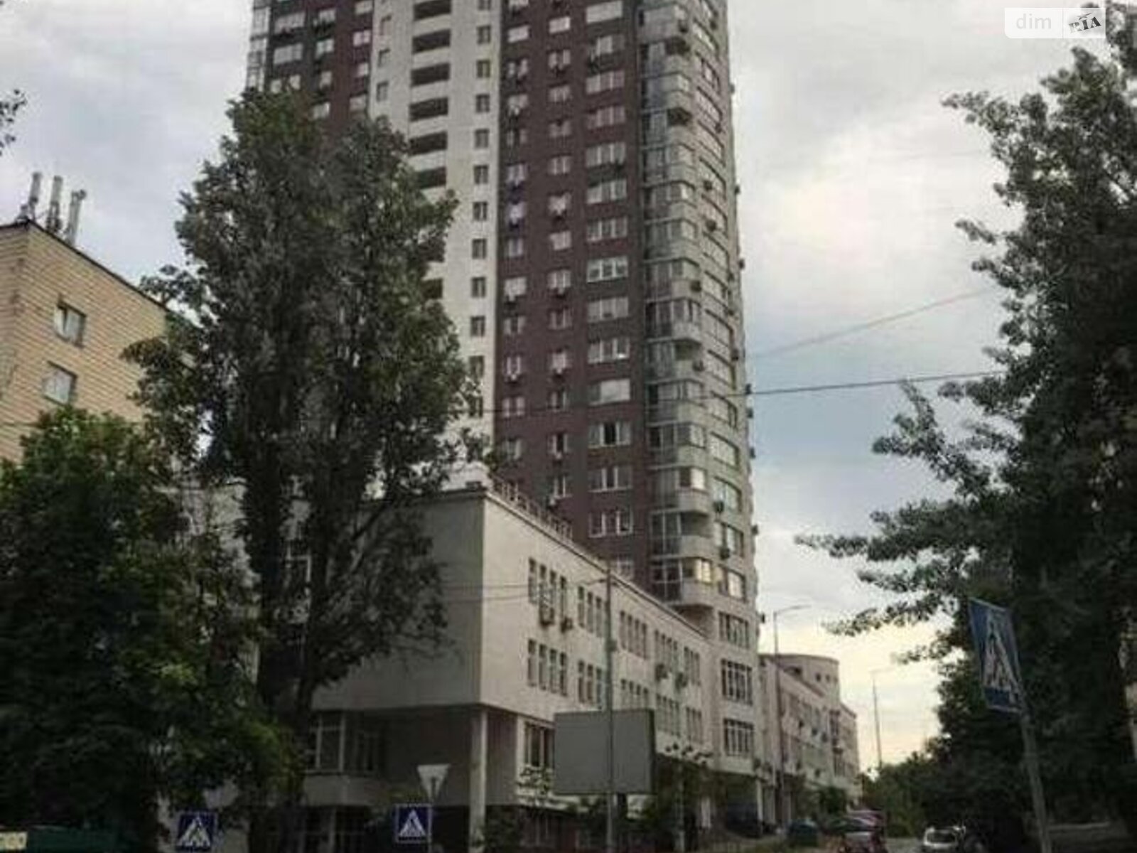 Продажа трехкомнатной квартиры в Киеве, на пер. Ковальский 19, район Шулявка фото 1