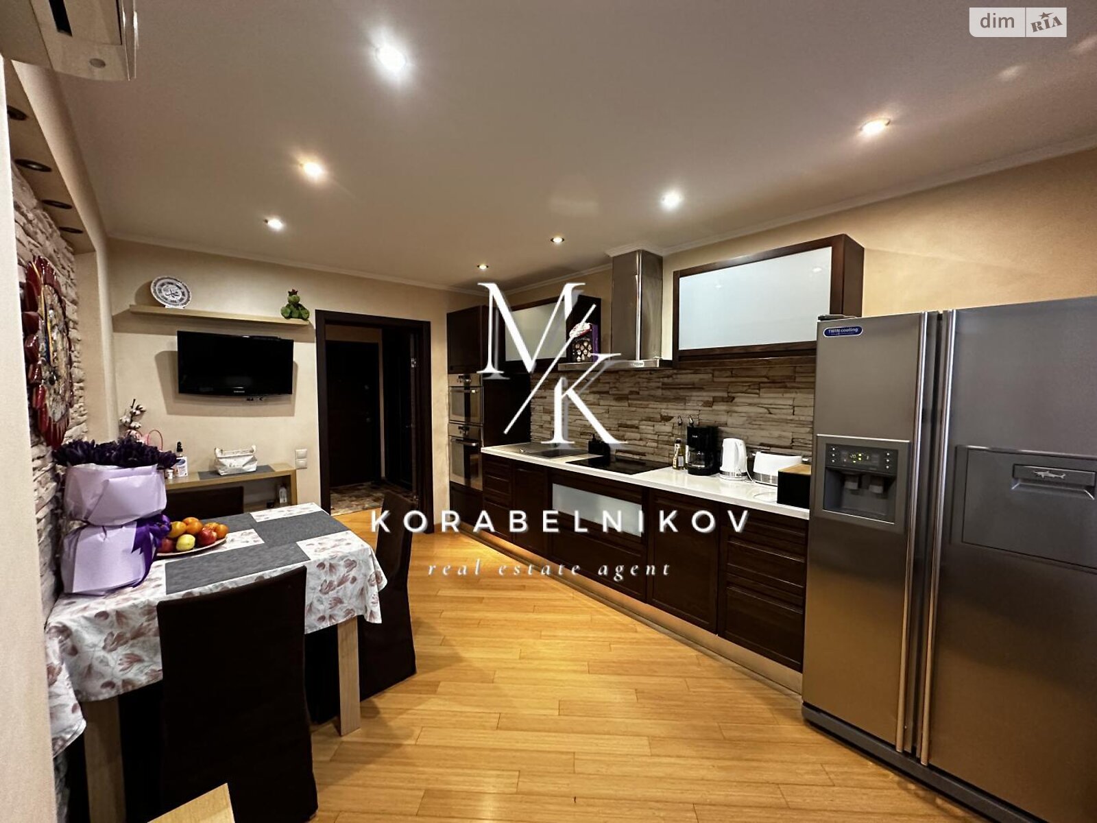 Продажа трехкомнатной квартиры в Киеве, на ул. Машиностроительная 21А, район Шулявка фото 1 Продажа трехкомнатной квартиры в Киеве, на ул. Машиностроительная 21А, район Шулявка фото 1