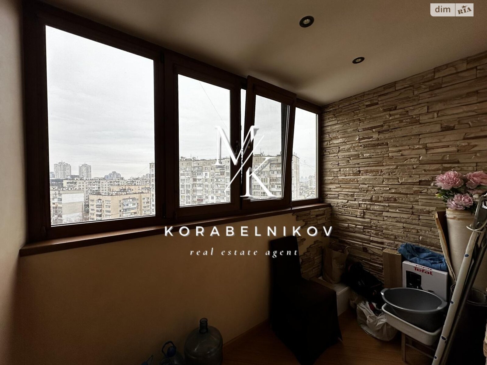 Продажа трехкомнатной квартиры в Киеве, на ул. Машиностроительная 21А, район Шулявка фото 1 Продажа трехкомнатной квартиры в Киеве, на ул. Машиностроительная 21А, район Шулявка фото 1