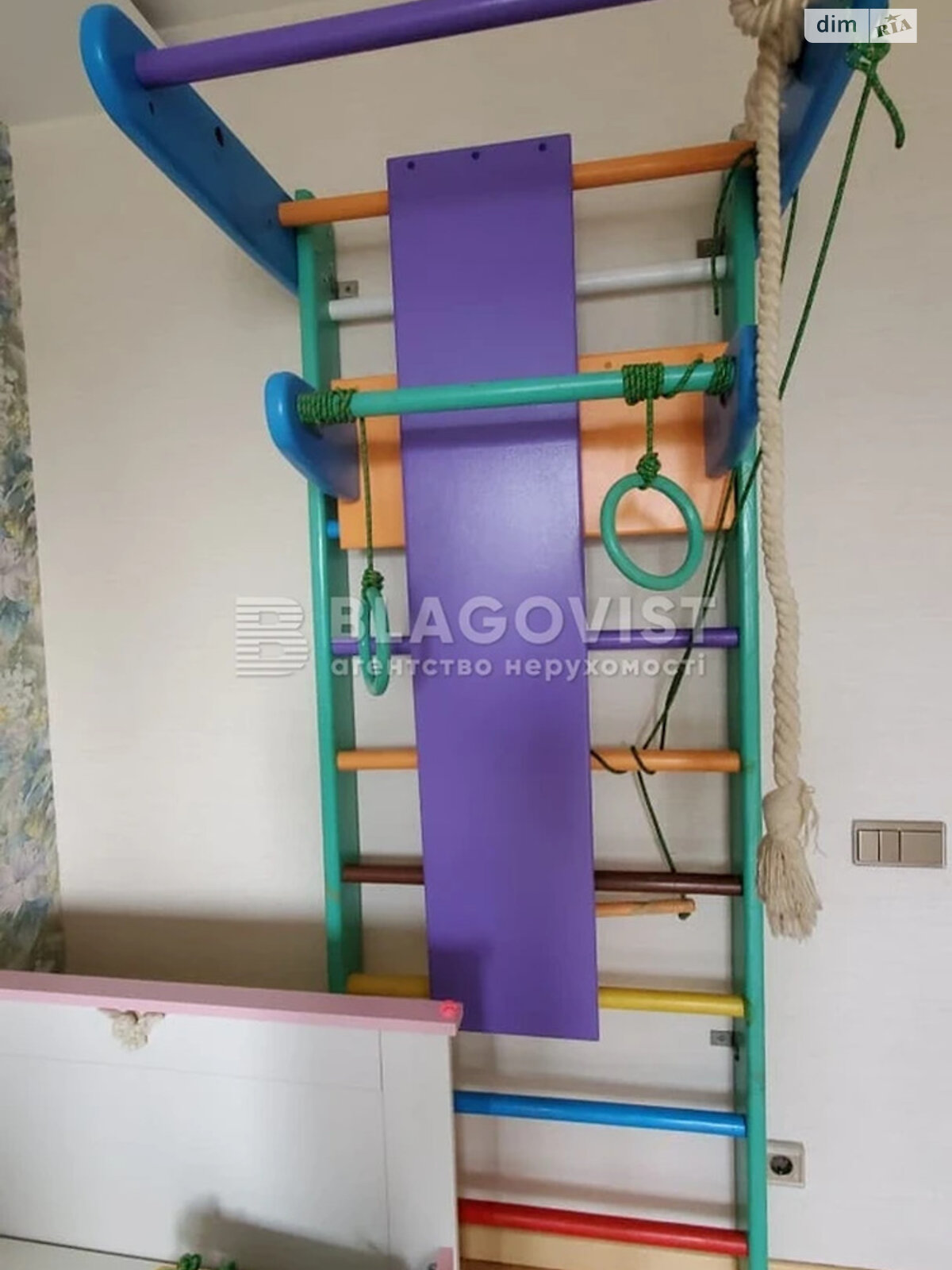 Продажа трехкомнатной квартиры в Киеве, на ул. Машиностроительная 21, район Шулявка фото 1