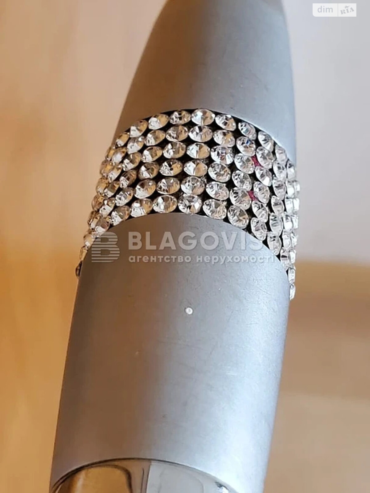 Продажа трехкомнатной квартиры в Киеве, на ул. Машиностроительная 21, район Шулявка фото 1