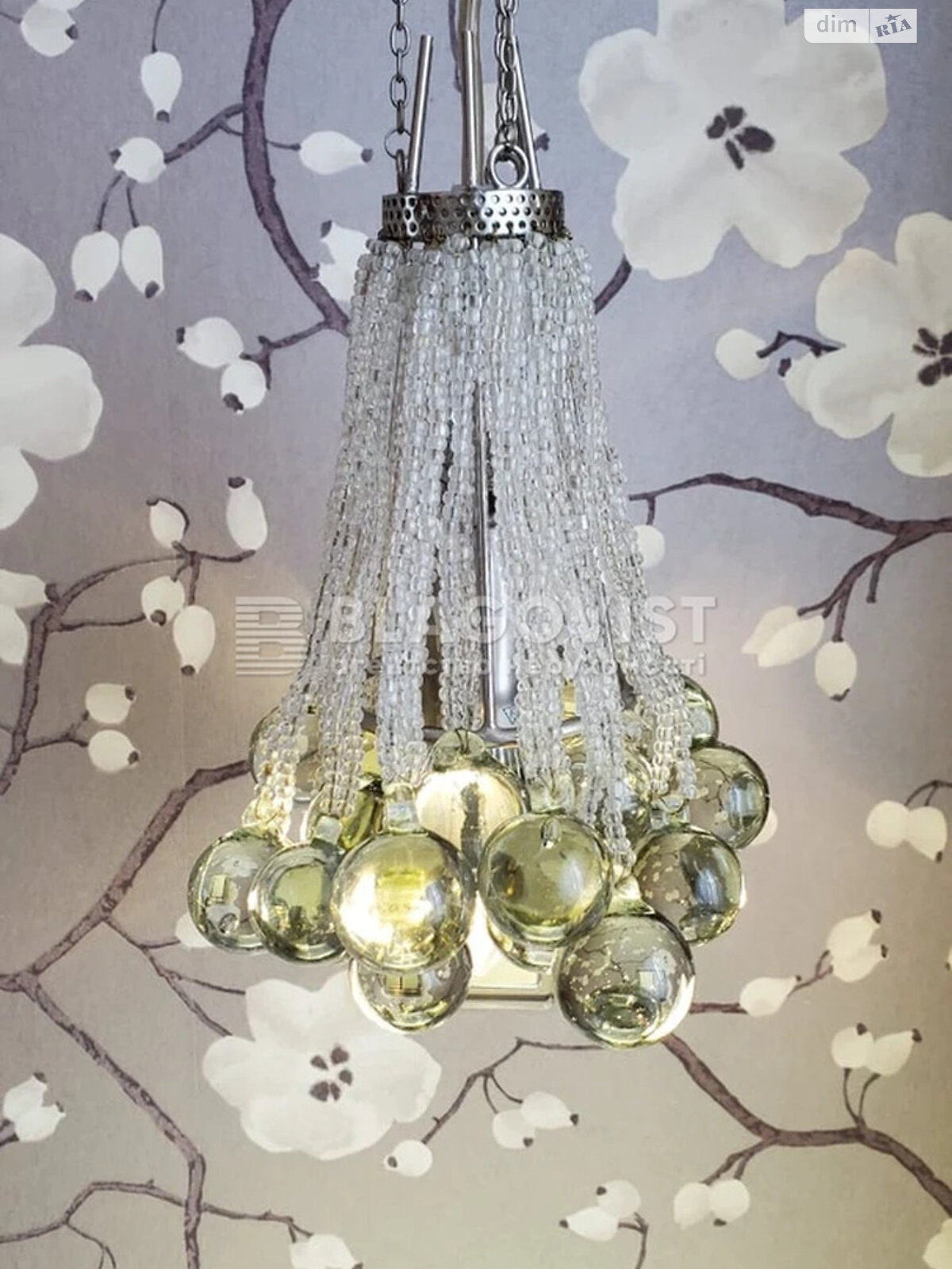 Продажа трехкомнатной квартиры в Киеве, на ул. Машиностроительная 21, район Шулявка фото 1