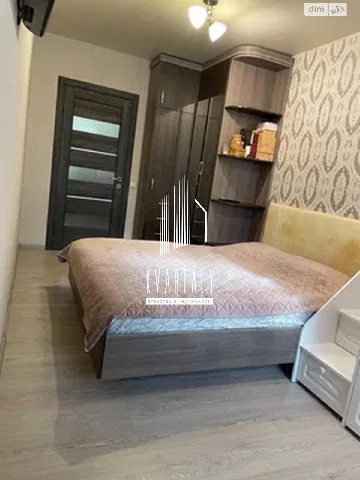 Продаж двокімнатної квартири в Києві, на вул. Машинобудівна 24, район Шулявка фото 1 Продаж двокімнатної квартири в Києві, на вул. Машинобудівна 24, район Шулявка фото 1