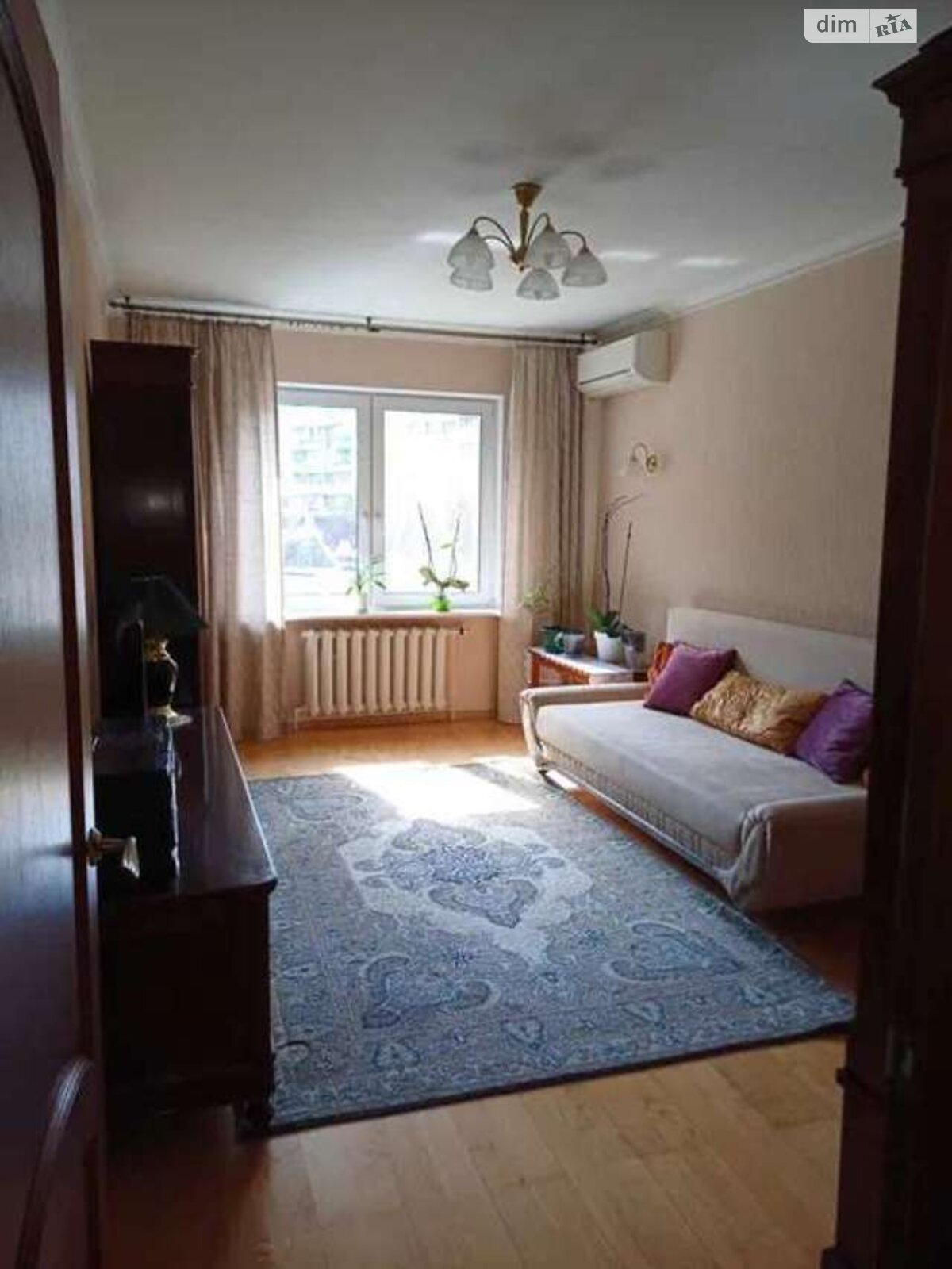 Продажа трехкомнатной квартиры в Киеве, на ул. Машиностроительная 21, район Шулявка фото 1 Продажа трехкомнатной квартиры в Киеве, на ул. Машиностроительная 21, район Шулявка фото 1