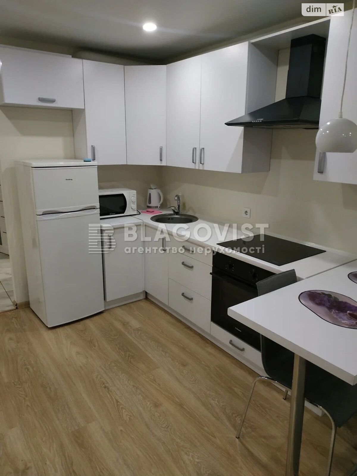 Продажа двухкомнатной квартиры в Киеве, на ул. Машиностроительная 41, район Шулявка фото 1