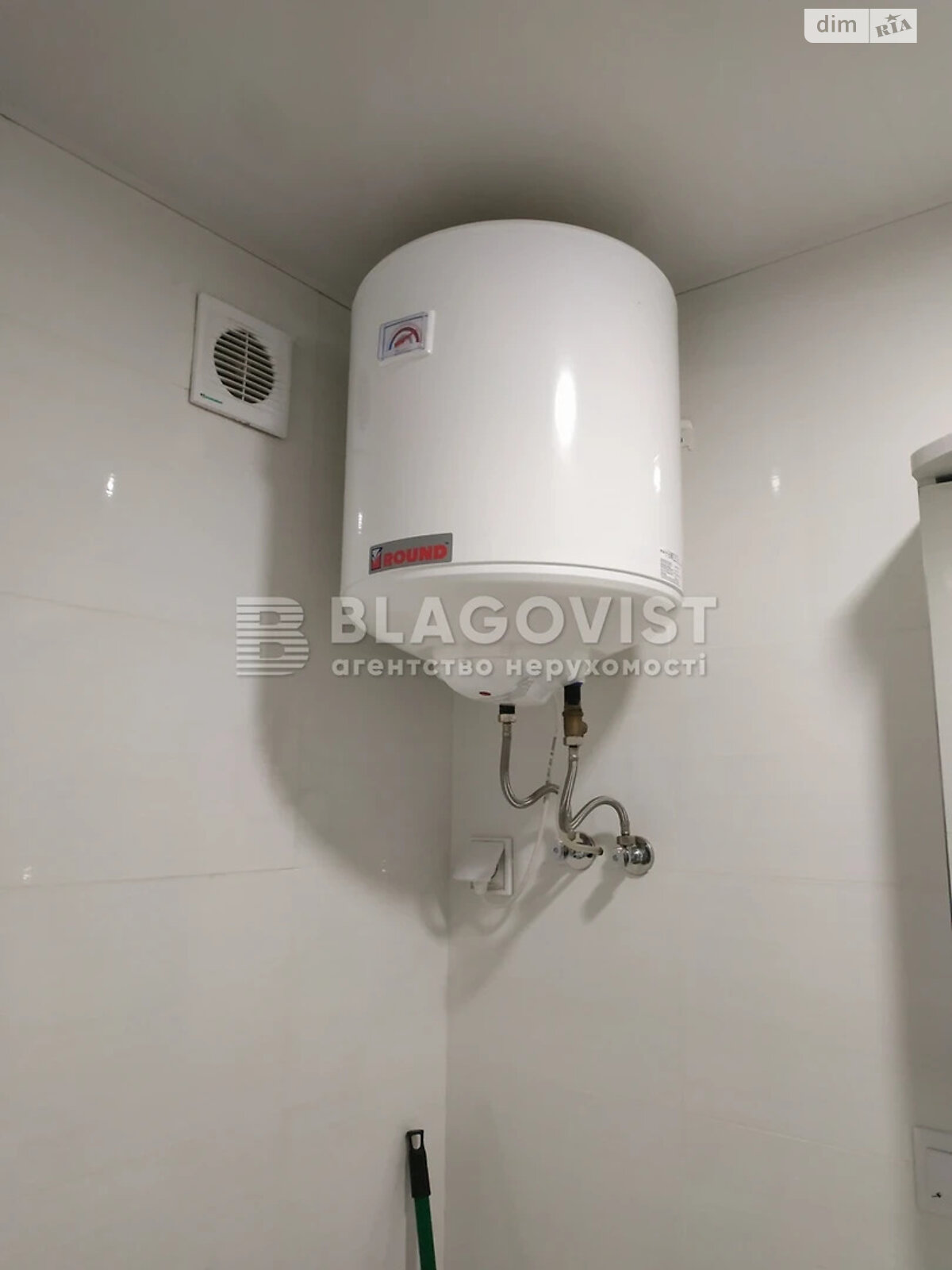 Продажа двухкомнатной квартиры в Киеве, на ул. Машиностроительная 41, район Шулявка фото 1