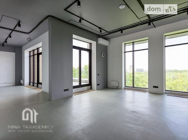Продажа пятикомнатной квартиры в Киеве, на просп. Победы 42, район Шулявка фото 1 Продажа пятикомнатной квартиры в Киеве, на просп. Победы 42, район Шулявка фото 1