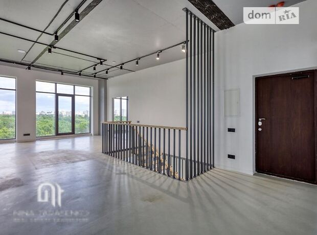 Продажа пятикомнатной квартиры в Киеве, на просп. Победы 42, район Шулявка фото 1 Продажа пятикомнатной квартиры в Киеве, на просп. Победы 42, район Шулявка фото 1