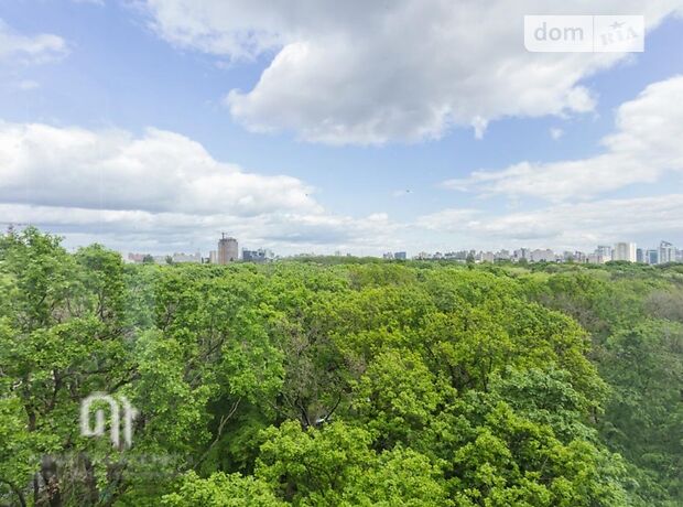 Продажа пятикомнатной квартиры в Киеве, на просп. Победы 42, район Шулявка фото 1 Продажа пятикомнатной квартиры в Киеве, на просп. Победы 42, район Шулявка фото 1