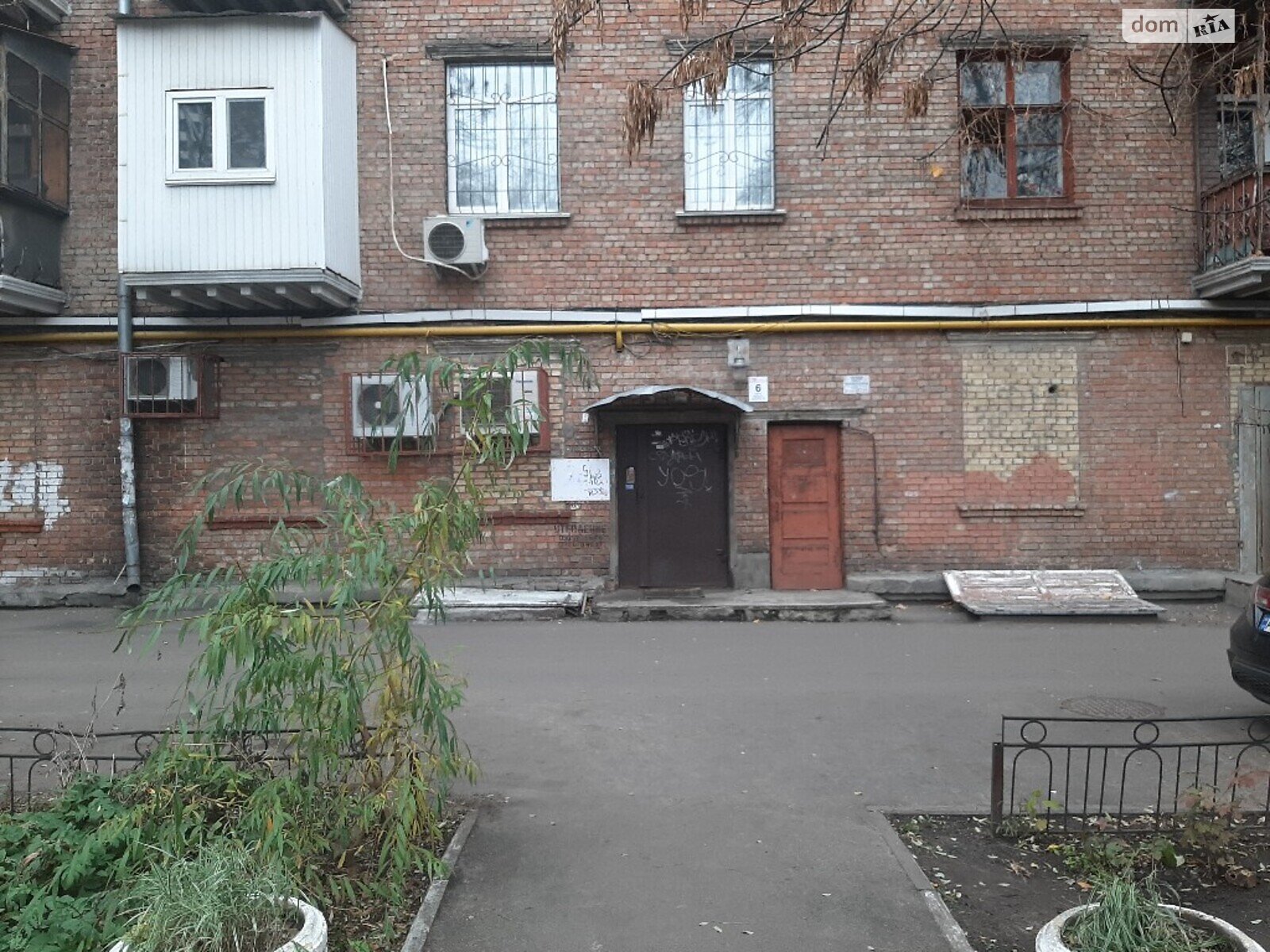 Продаж трикімнатної квартири в Києві, на просп. Берестейський 45, район Шулявка фото 1 Продаж трикімнатної квартири в Києві, на просп. Берестейський 45, район Шулявка фото 1