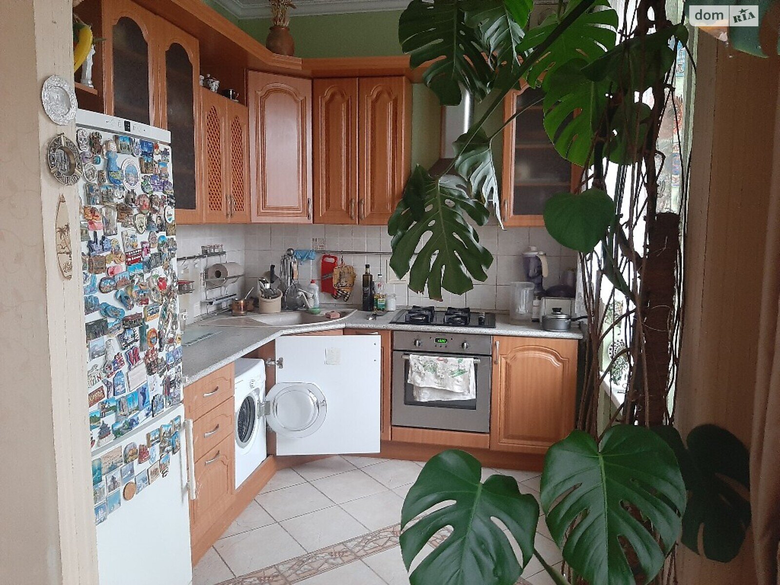 Продаж трикімнатної квартири в Києві, на просп. Берестейський 45, район Шулявка фото 1 Продаж трикімнатної квартири в Києві, на просп. Берестейський 45, район Шулявка фото 1