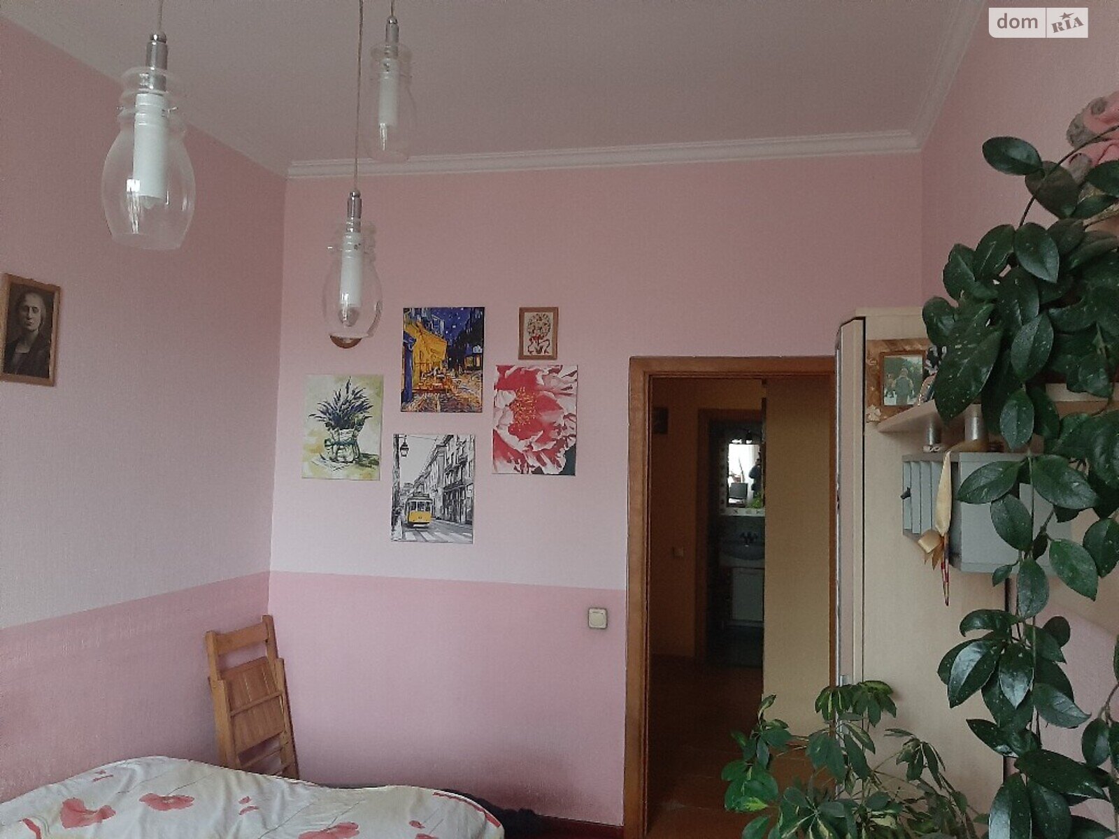 Продаж трикімнатної квартири в Києві, на просп. Берестейський 45, район Шулявка фото 1 Продаж трикімнатної квартири в Києві, на просп. Берестейський 45, район Шулявка фото 1
