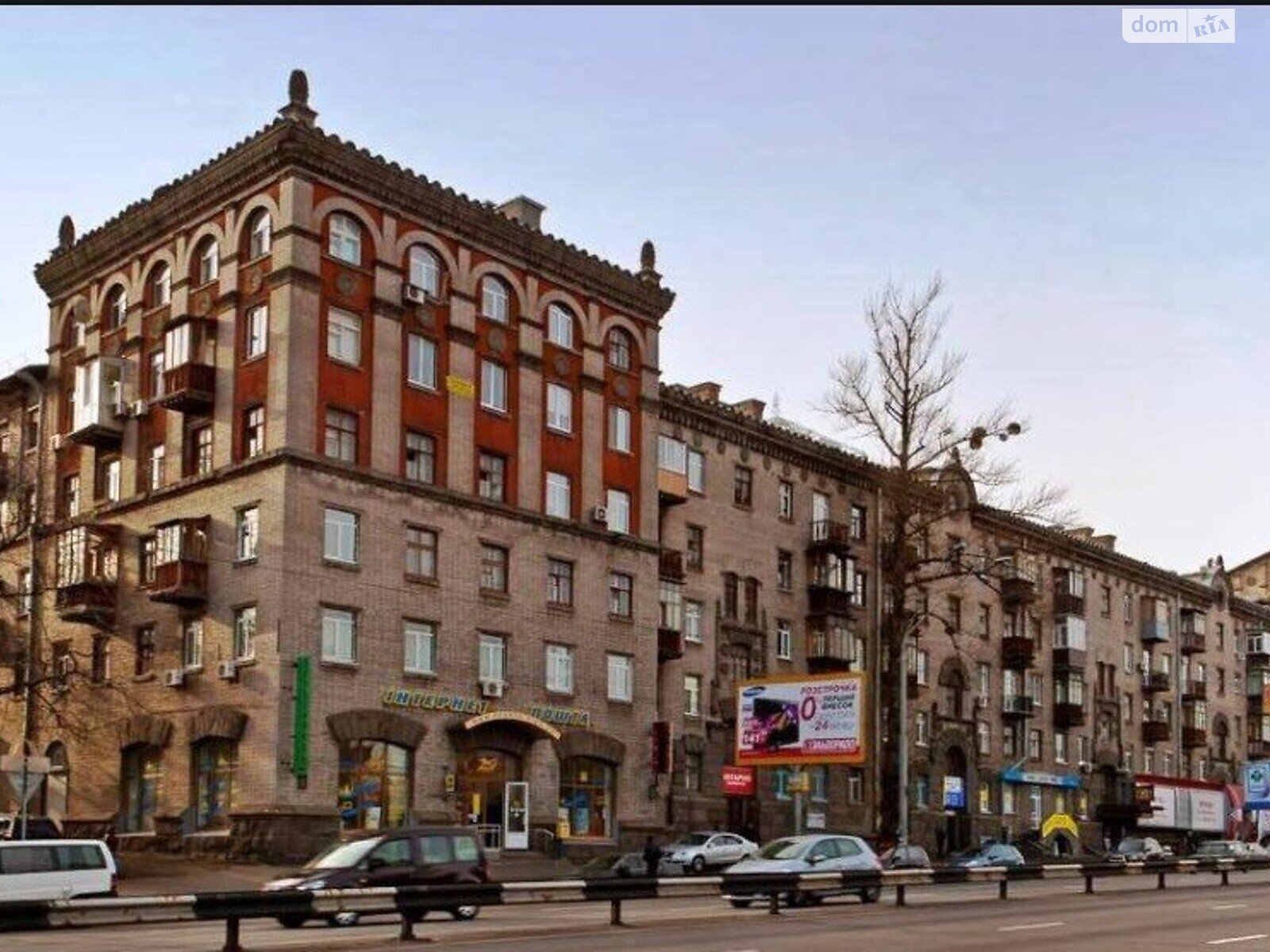 Продаж трикімнатної квартири в Києві, на просп. Берестейський 45, район Шулявка фото 1 Продаж трикімнатної квартири в Києві, на просп. Берестейський 45, район Шулявка фото 1