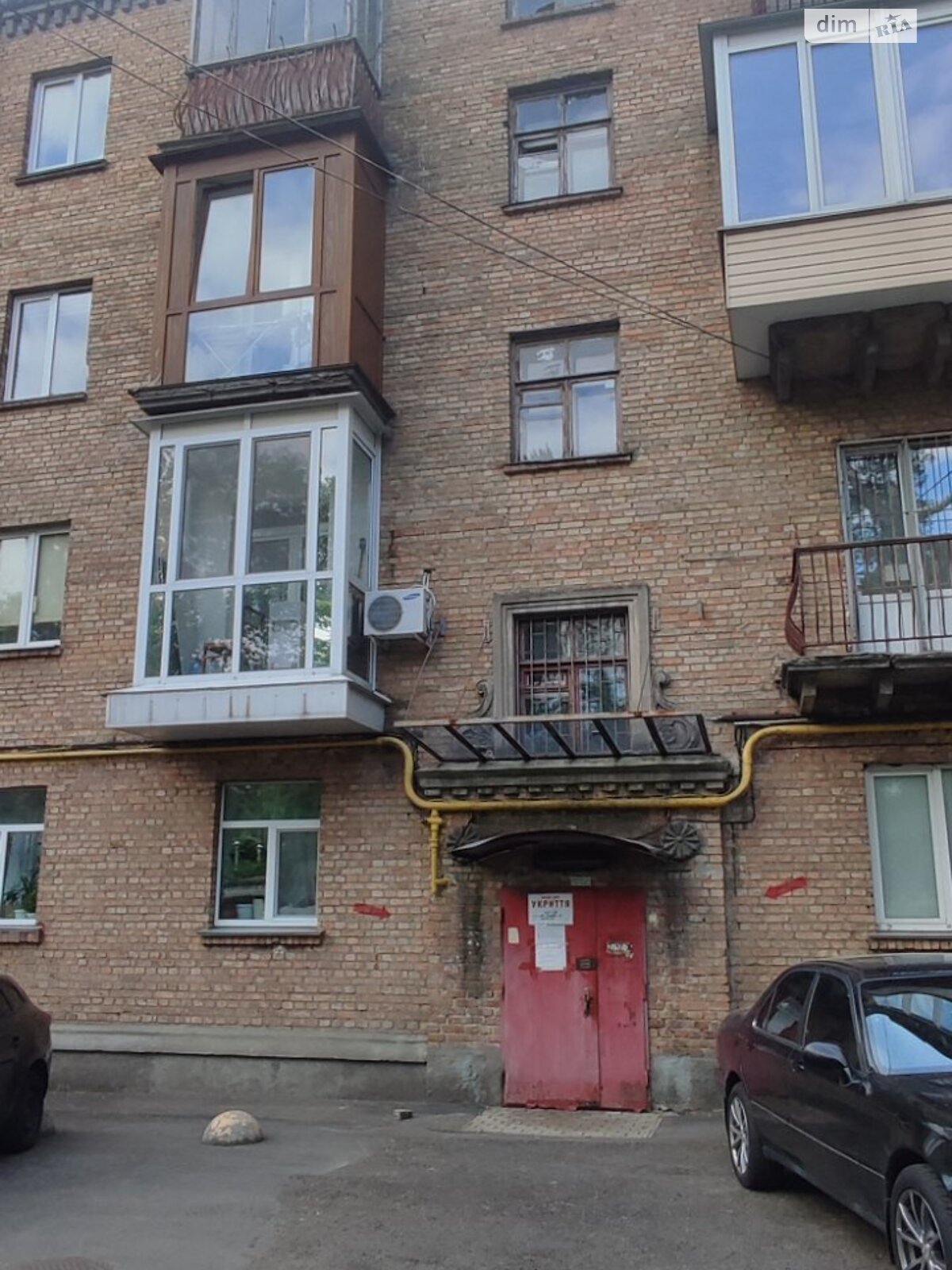 Продажа двухкомнатной квартиры в Киеве, на пер. Полевой 12, район Шулявка фото 1 Продажа двухкомнатной квартиры в Киеве, на пер. Полевой 12, район Шулявка фото 1