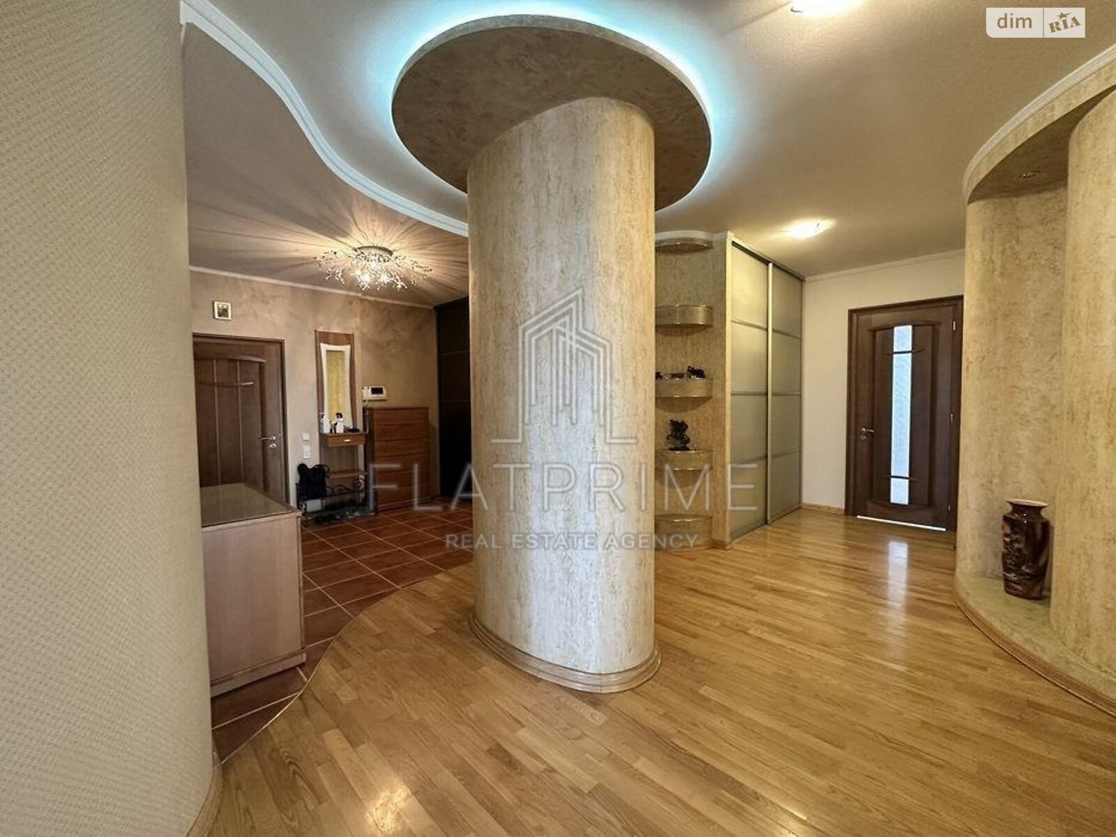 Продаж шестикімнатної квартири в Києві, на вул. Провіантська 3, район Шулявка фото 1 Продаж шестикімнатної квартири в Києві, на вул. Провіантська 3, район Шулявка фото 1