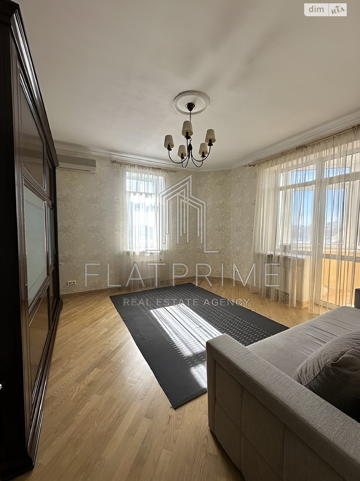 Продаж шестикімнатної квартири в Києві, на вул. Провіантська 3, район Шулявка фото 1 Продаж шестикімнатної квартири в Києві, на вул. Провіантська 3, район Шулявка фото 1
