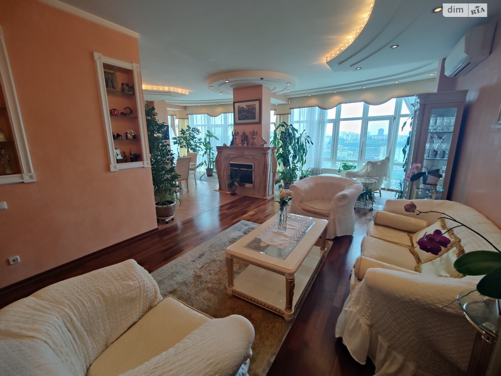 Продажа трехкомнатной квартиры в Киеве, на ул. Провиантская 3, район Шулявка фото 1 Продажа трехкомнатной квартиры в Киеве, на ул. Провиантская 3, район Шулявка фото 1