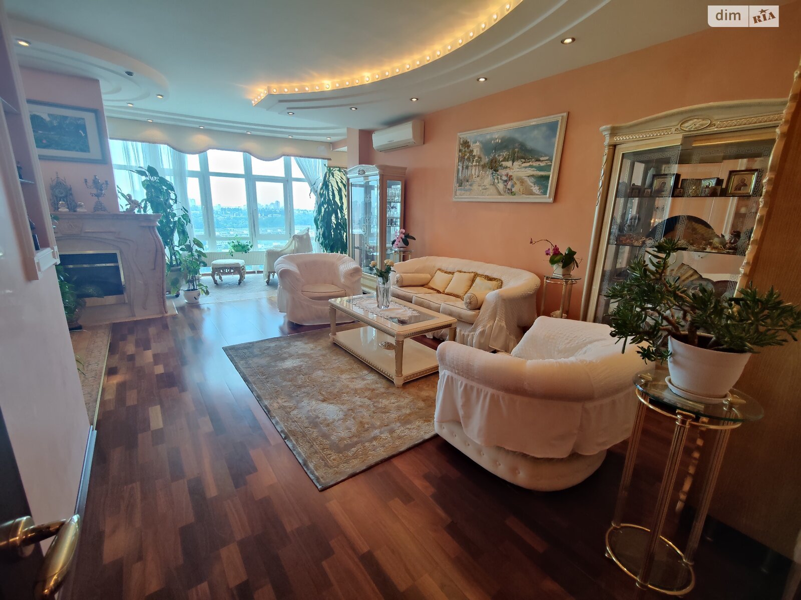 Продажа трехкомнатной квартиры в Киеве, на ул. Провиантская 3, район Шулявка фото 1 Продажа трехкомнатной квартиры в Киеве, на ул. Провиантская 3, район Шулявка фото 1