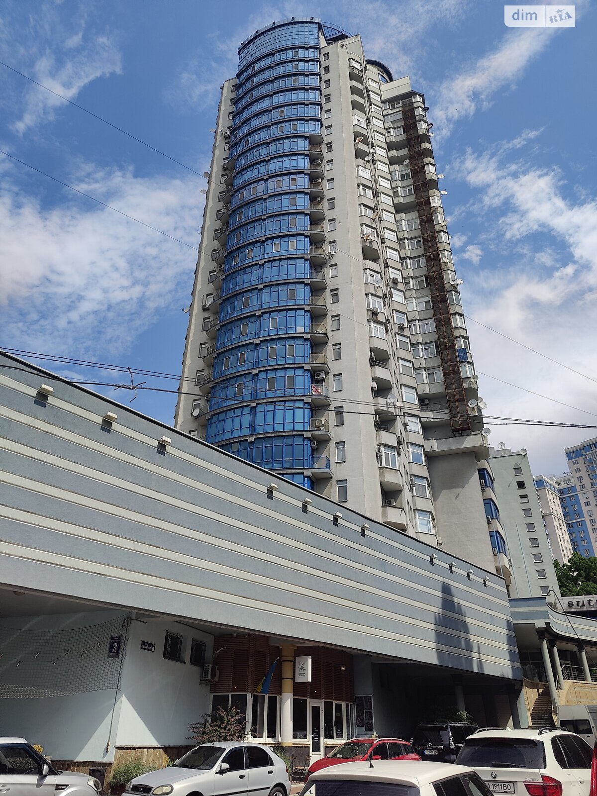 Продажа трехкомнатной квартиры в Киеве, на ул. Провиантская 3, район Шулявка фото 1 Продажа трехкомнатной квартиры в Киеве, на ул. Провиантская 3, район Шулявка фото 1