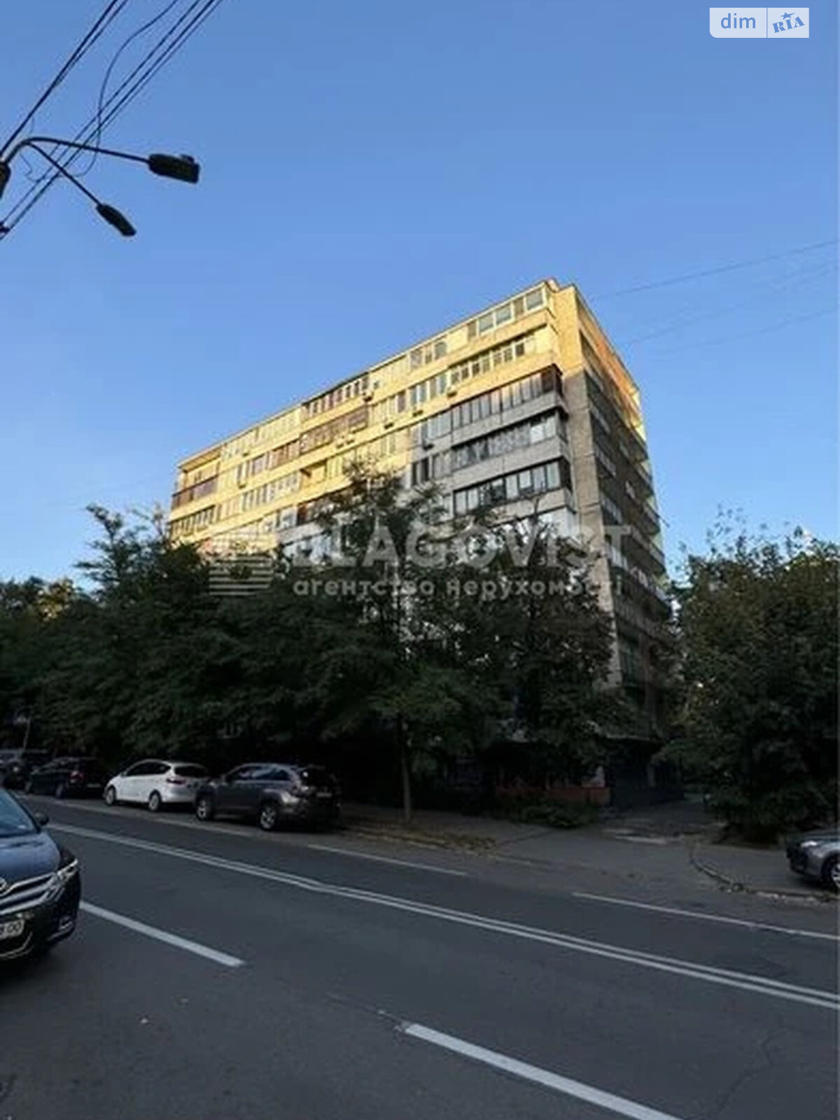 Продаж двокімнатної квартири в Києві, на вул. Шолуденка 2, район Шулявка фото 1