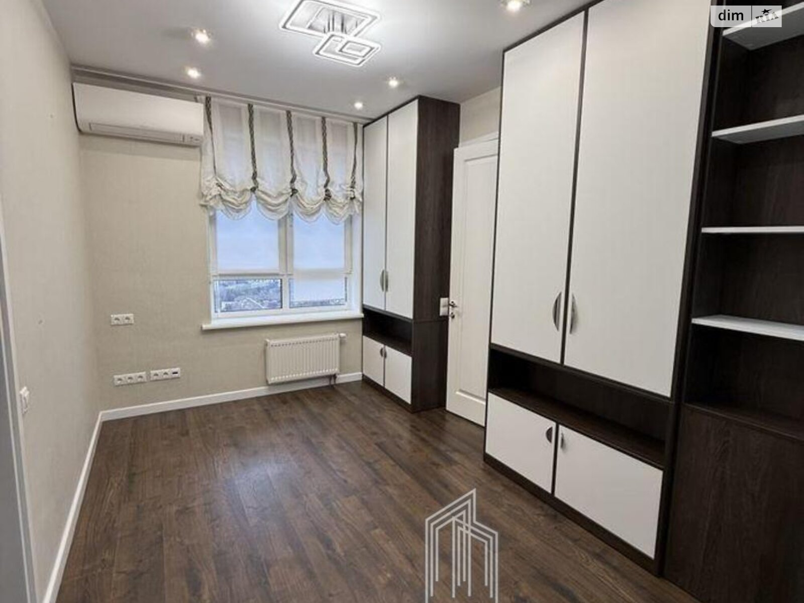 Продажа четырехкомнатной квартиры в Киеве, на ул. Шолуденко 1А, район Шулявка фото 1