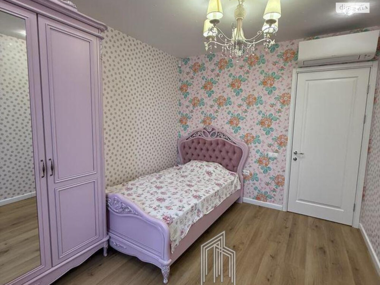 Продажа четырехкомнатной квартиры в Киеве, на ул. Шолуденко 1А, район Шулявка фото 1