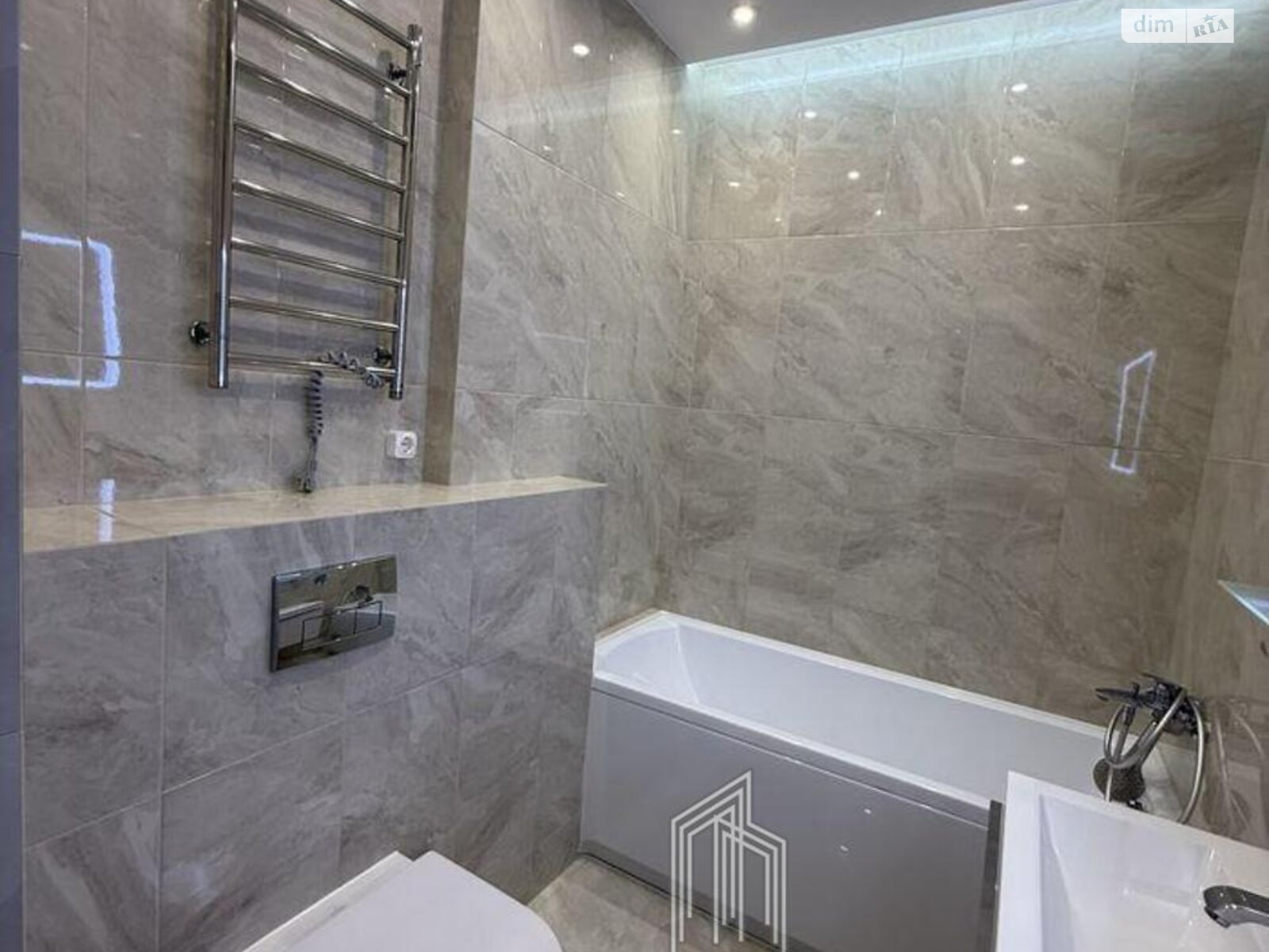 Продажа четырехкомнатной квартиры в Киеве, на ул. Шолуденко 1А, район Шулявка фото 1