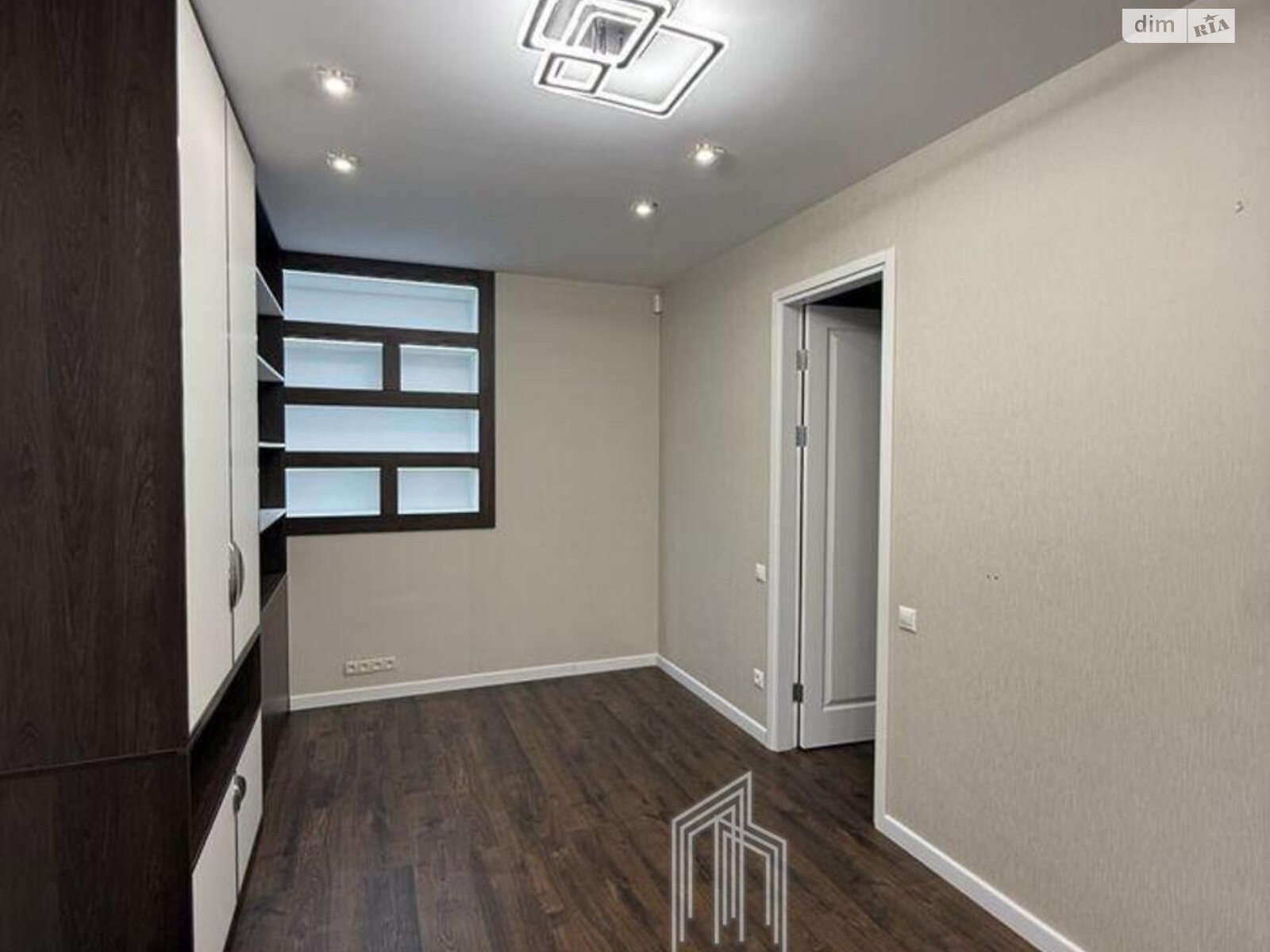 Продажа четырехкомнатной квартиры в Киеве, на ул. Шолуденко 1А, район Шулявка фото 1