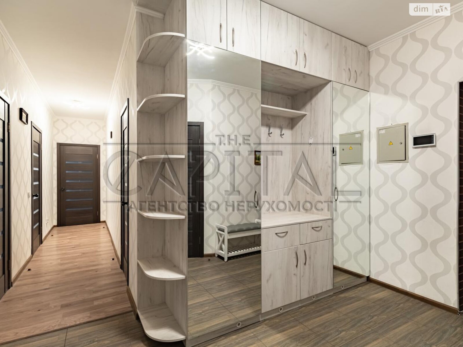 Продажа трехкомнатной квартиры в Киеве, на пер. Тбилисский 1, район Шулявка фото 1 Продажа трехкомнатной квартиры в Киеве, на пер. Тбилисский 1, район Шулявка фото 1
