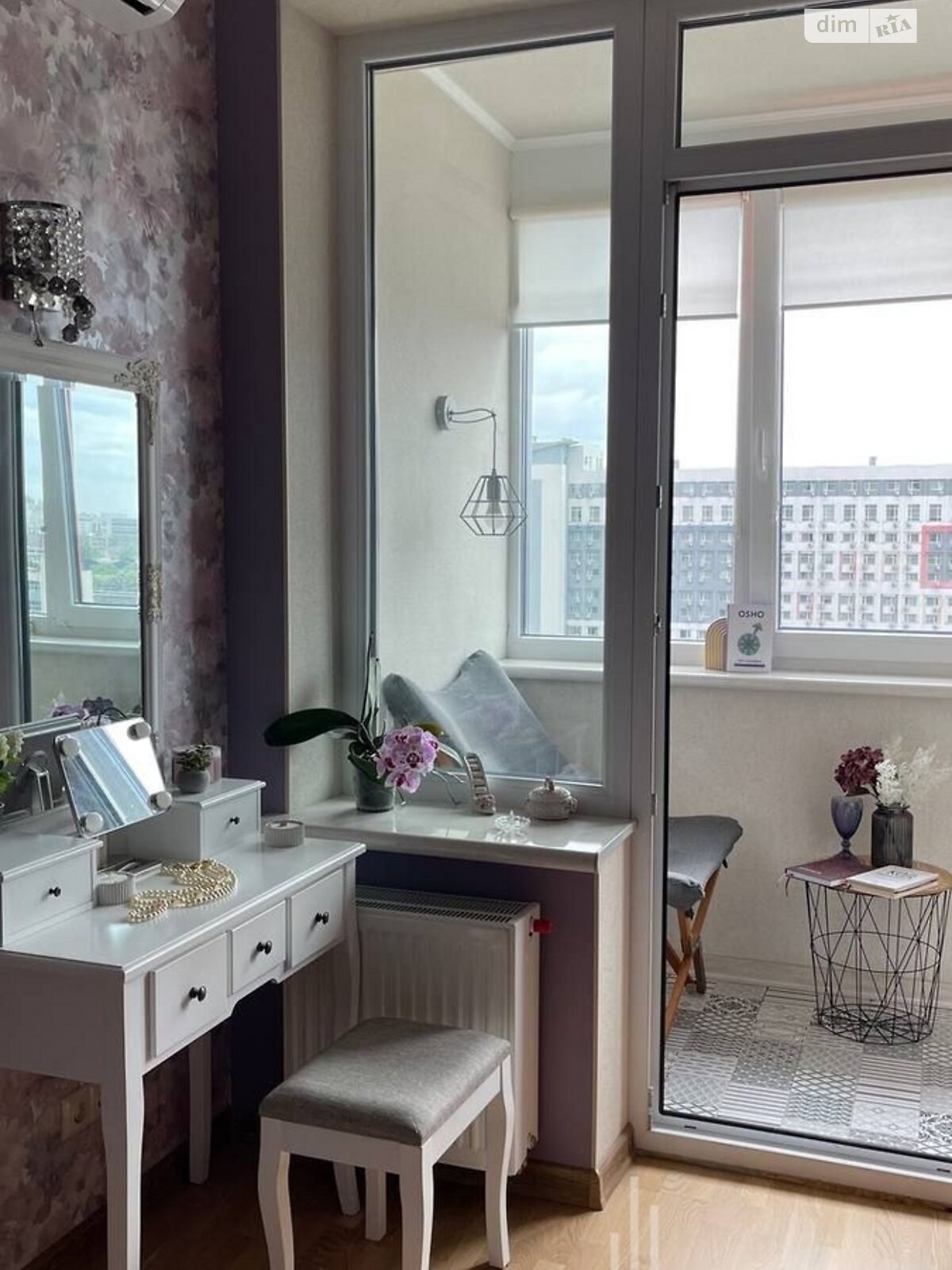Продажа трехкомнатной квартиры в Киеве, на бул. Вацлава Гавела 6В, район Соломенский фото 1 Продажа трехкомнатной квартиры в Киеве, на бул. Вацлава Гавела 6В, район Соломенский фото 1