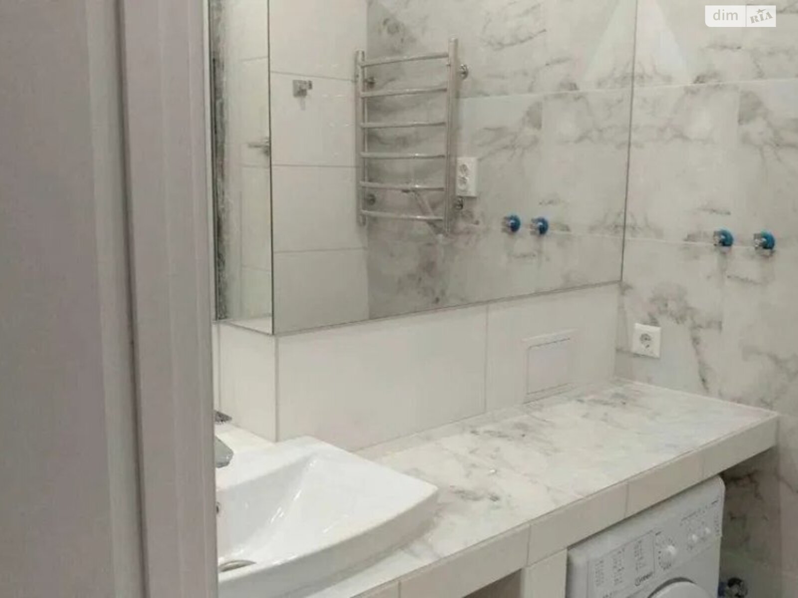 Продажа однокомнатной квартиры в Киеве, на ул. Западная 10, район Шулявка фото 1 Продажа однокомнатной квартиры в Киеве, на ул. Западная 10, район Шулявка фото 1