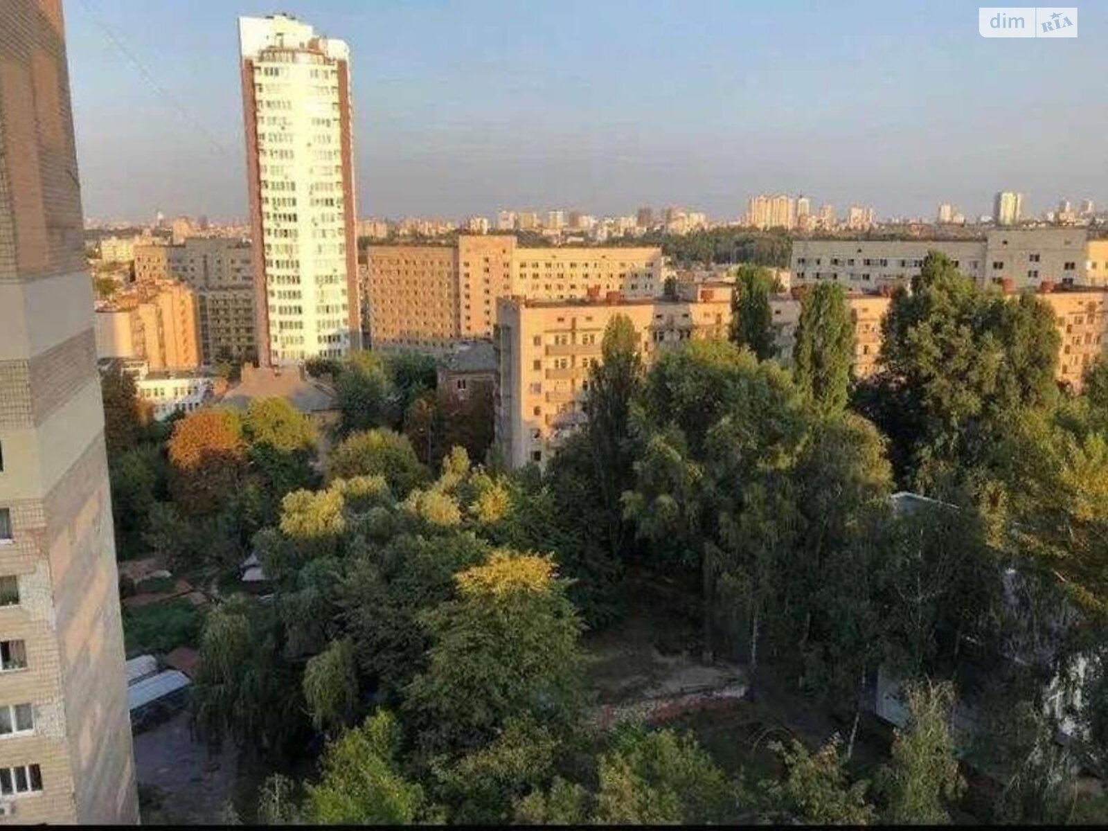 Продаж однокімнатної квартири в Києві, на вул. Олекси Тихого 25, район Шулявка фото 1